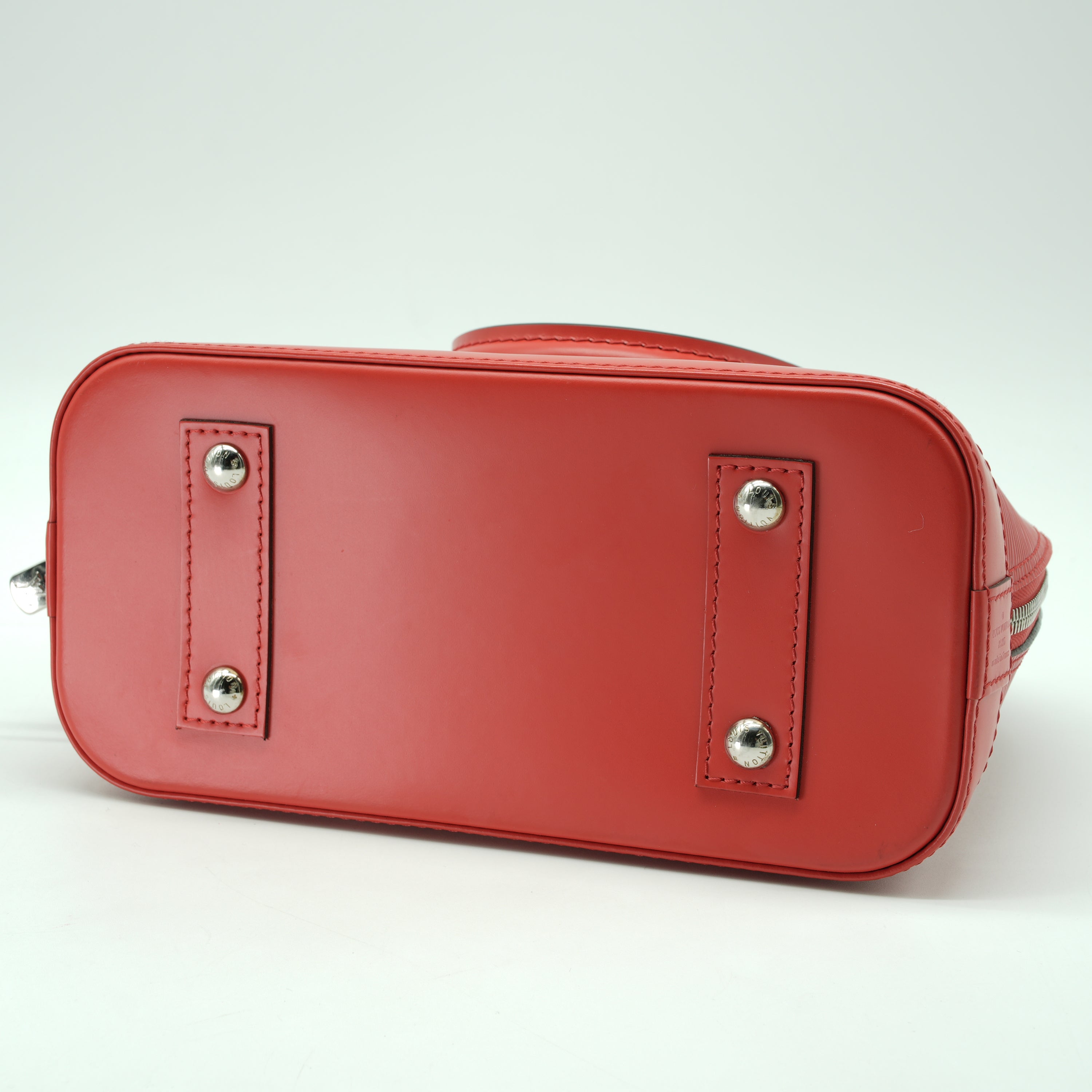 Louis Vuitton Alma BB Epi