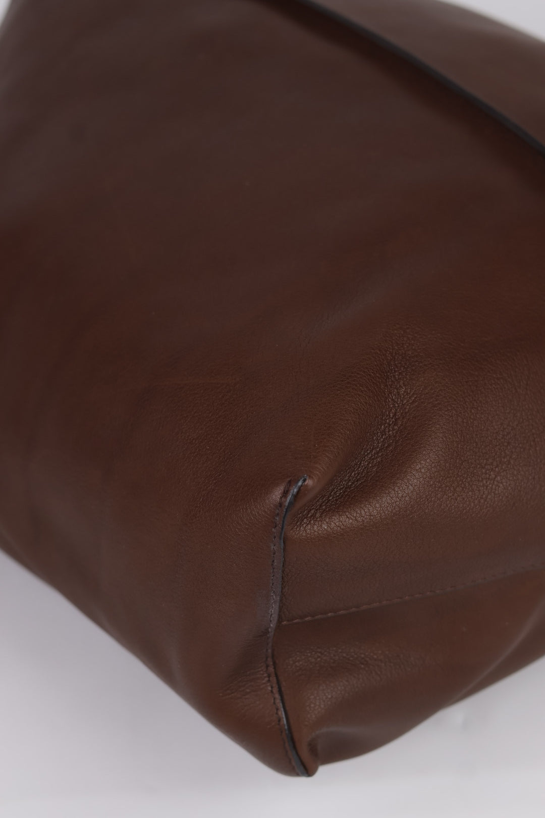 The Row Bindle Stitch in Pelle