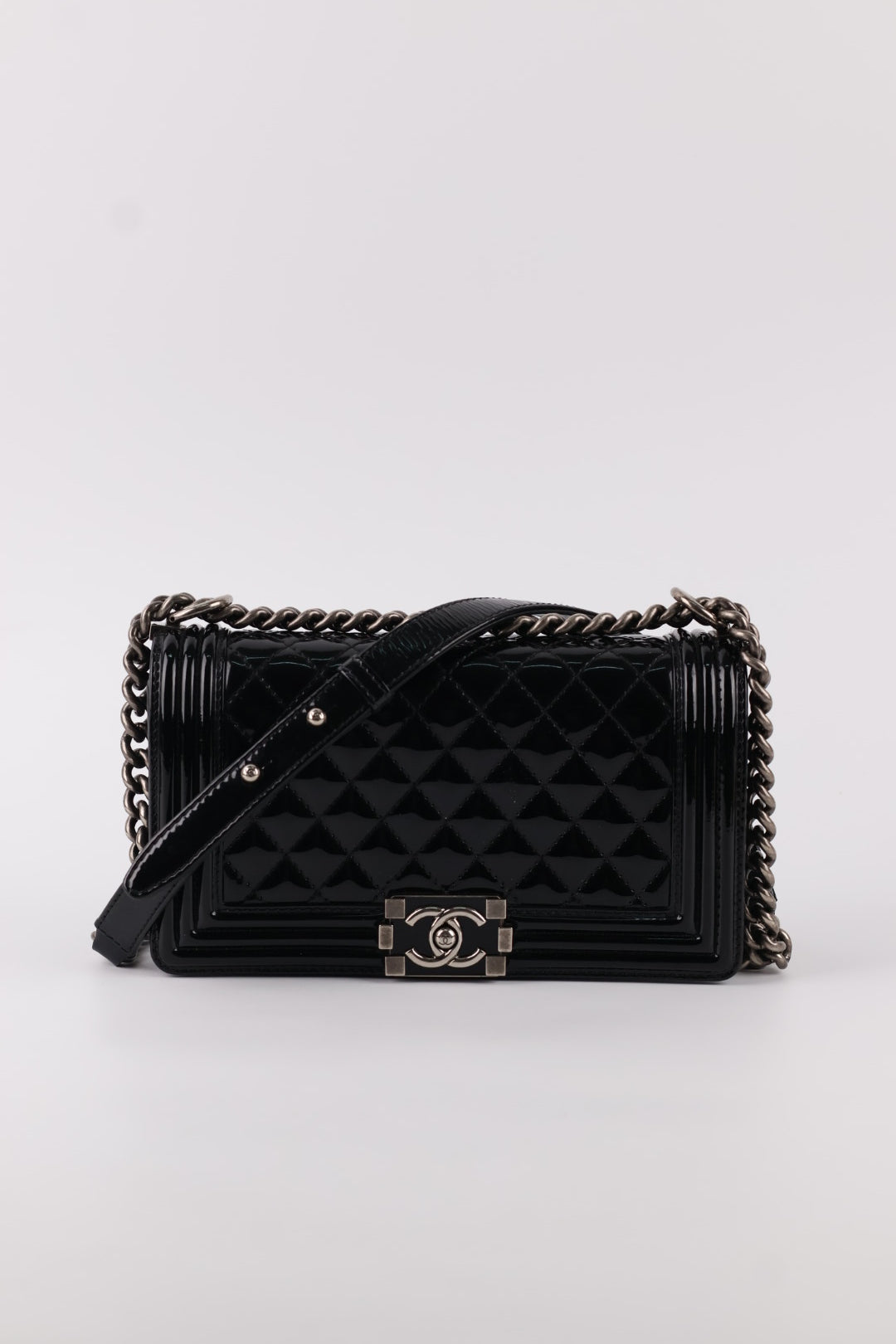 Chanel Boy Media Vernis