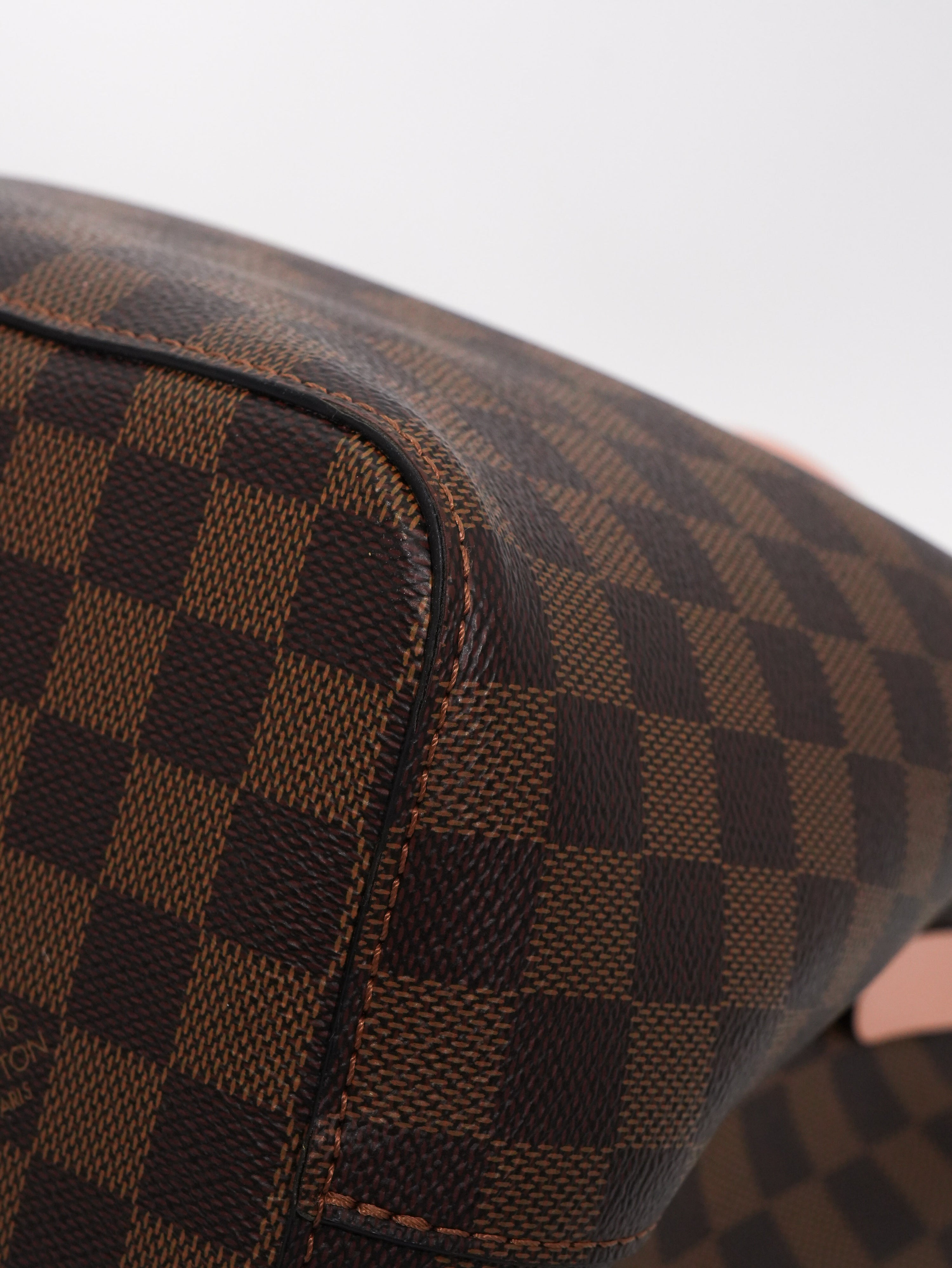 Louis Vuitton Neo Noé MM Damier Ébène