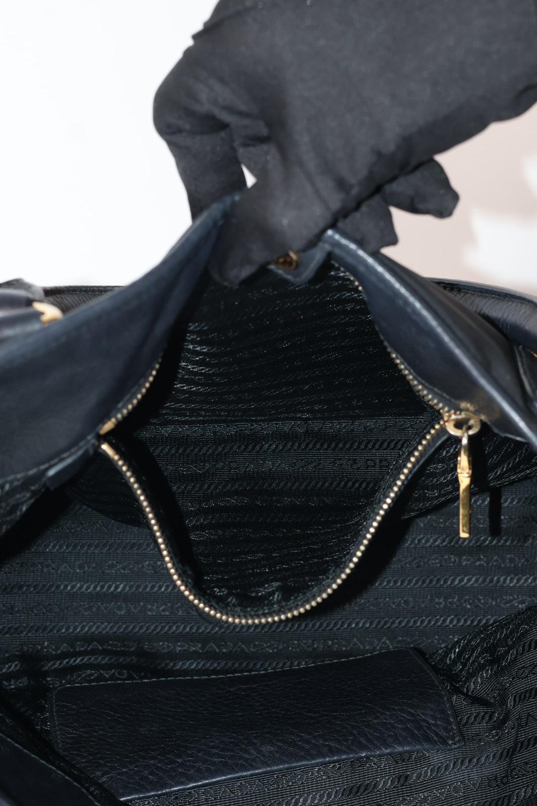 Prada Tote a spalla Nylon e Pelle