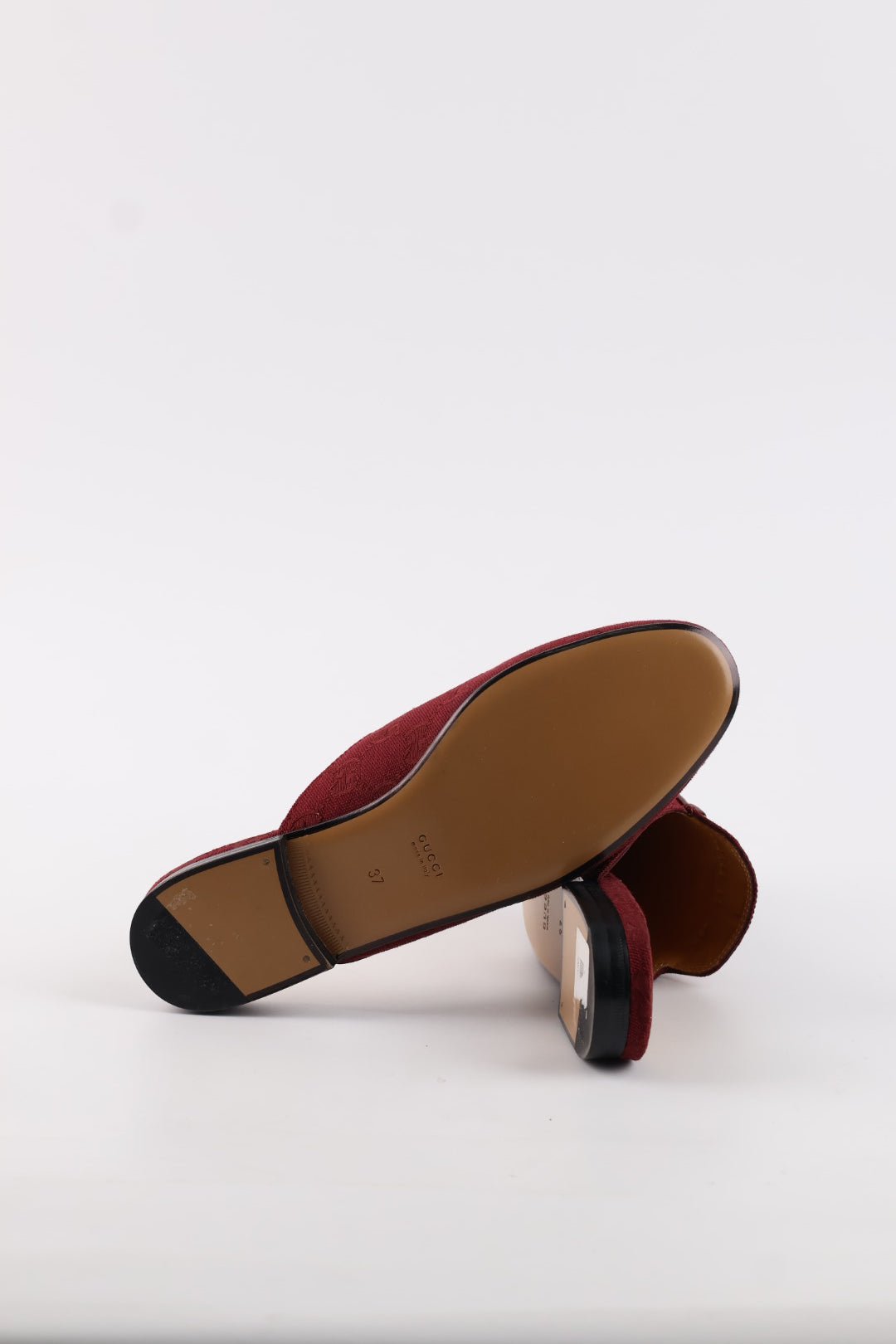 Gucci Slippers Princetown GG Supreme