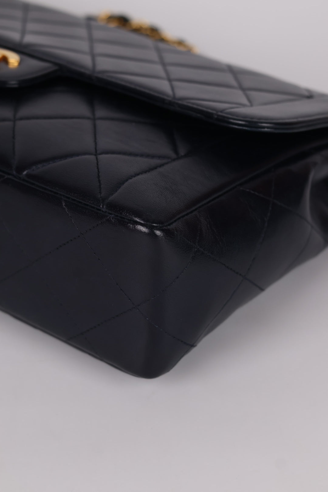 Chanel Classic Flap Vintage Matelassé