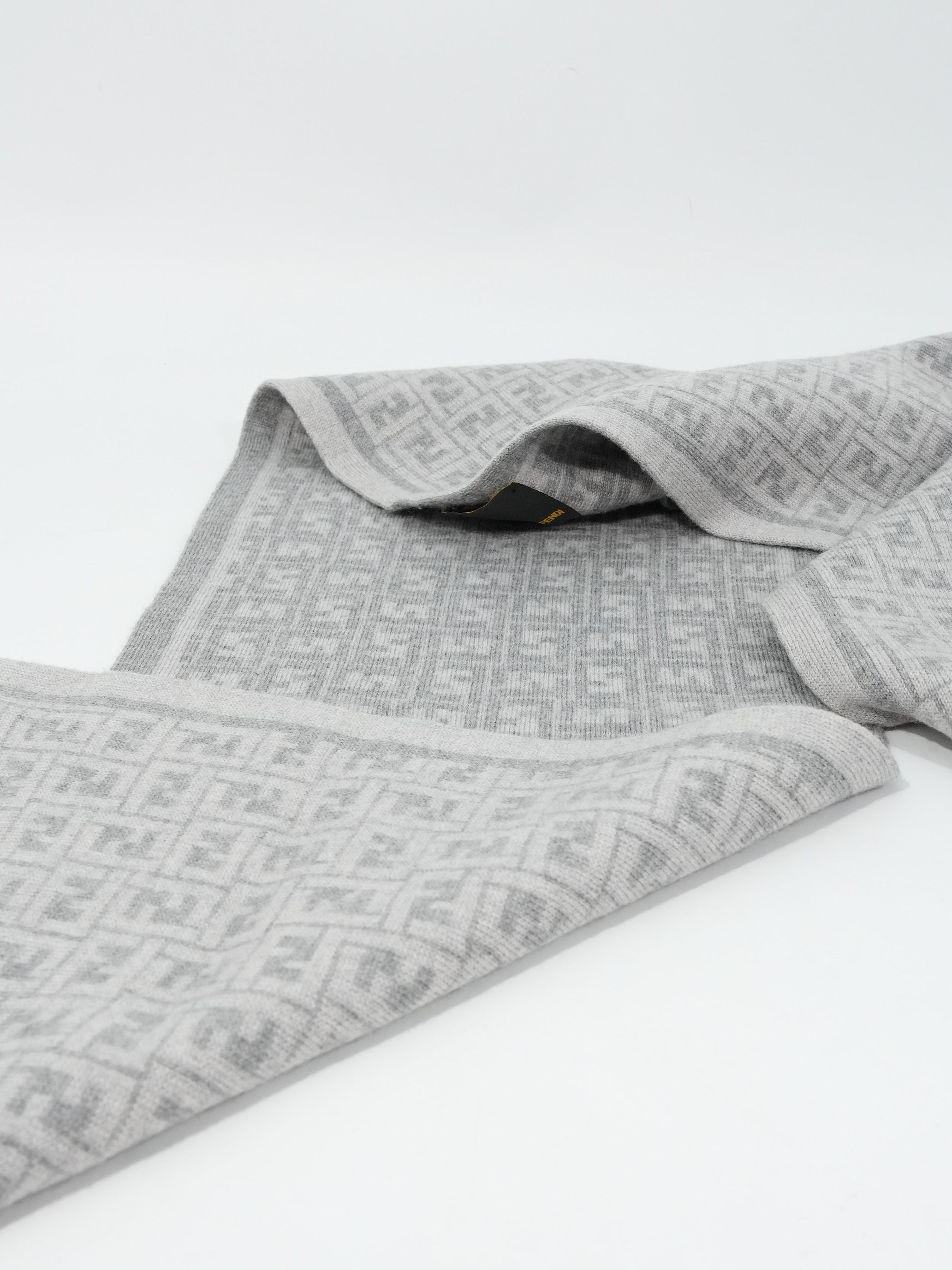 Fendi Sciarpa FF Logo