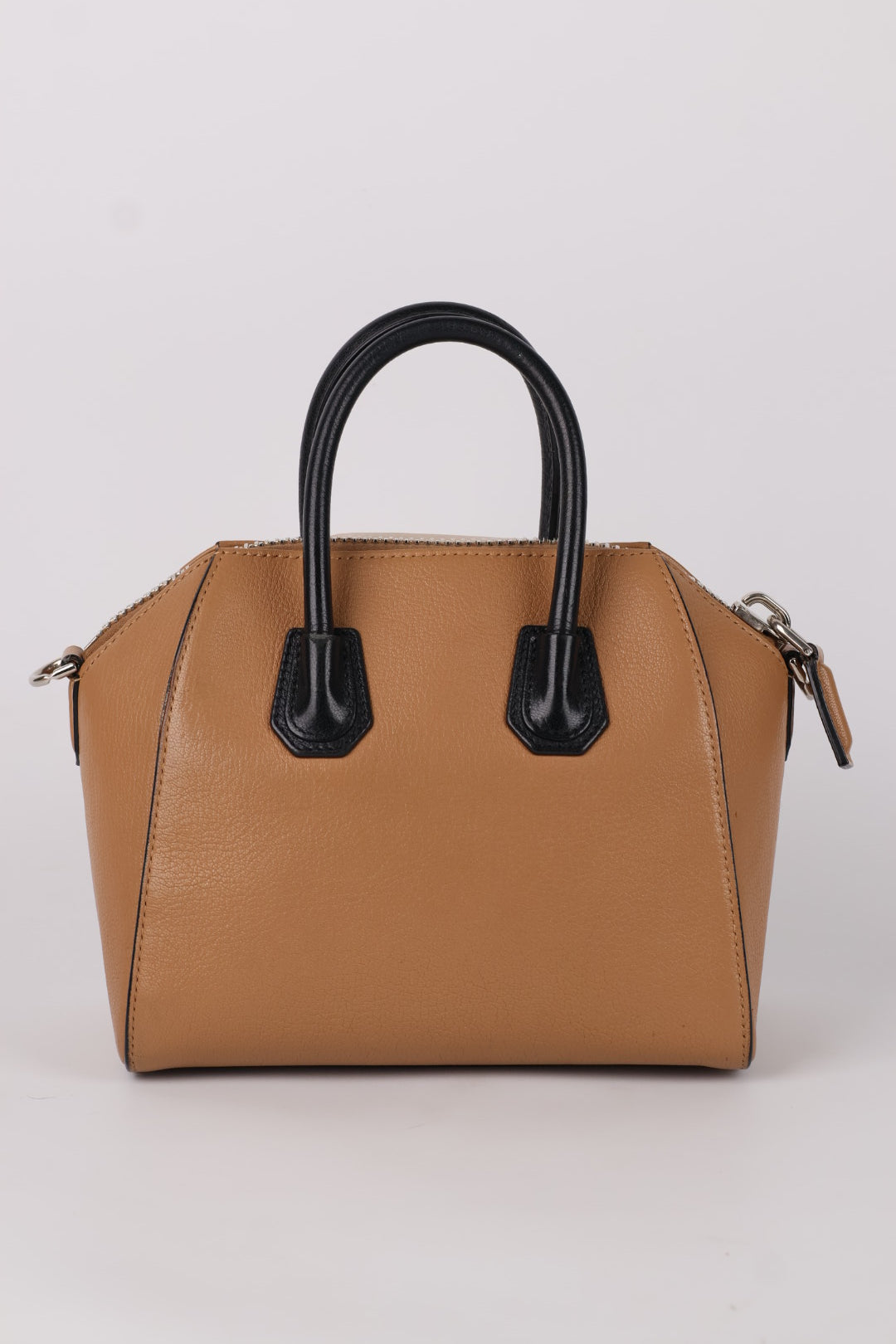 Givenchy Antigona Small in Pelle