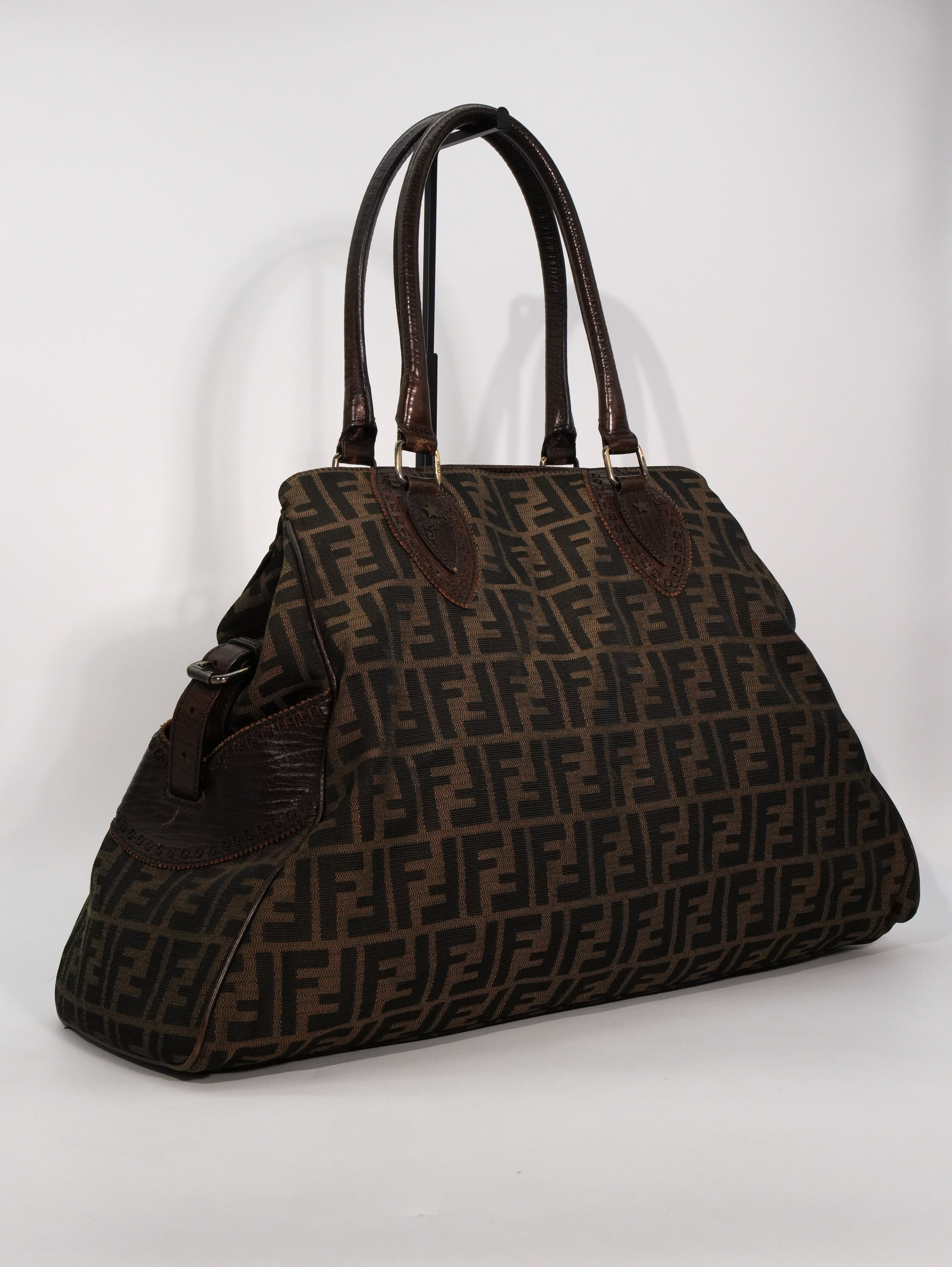 Fendi De Jour Large FF Logo