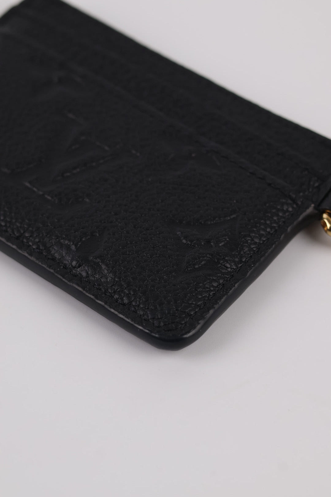 Louis Vuitton Portacarte LV Charms Empreinte