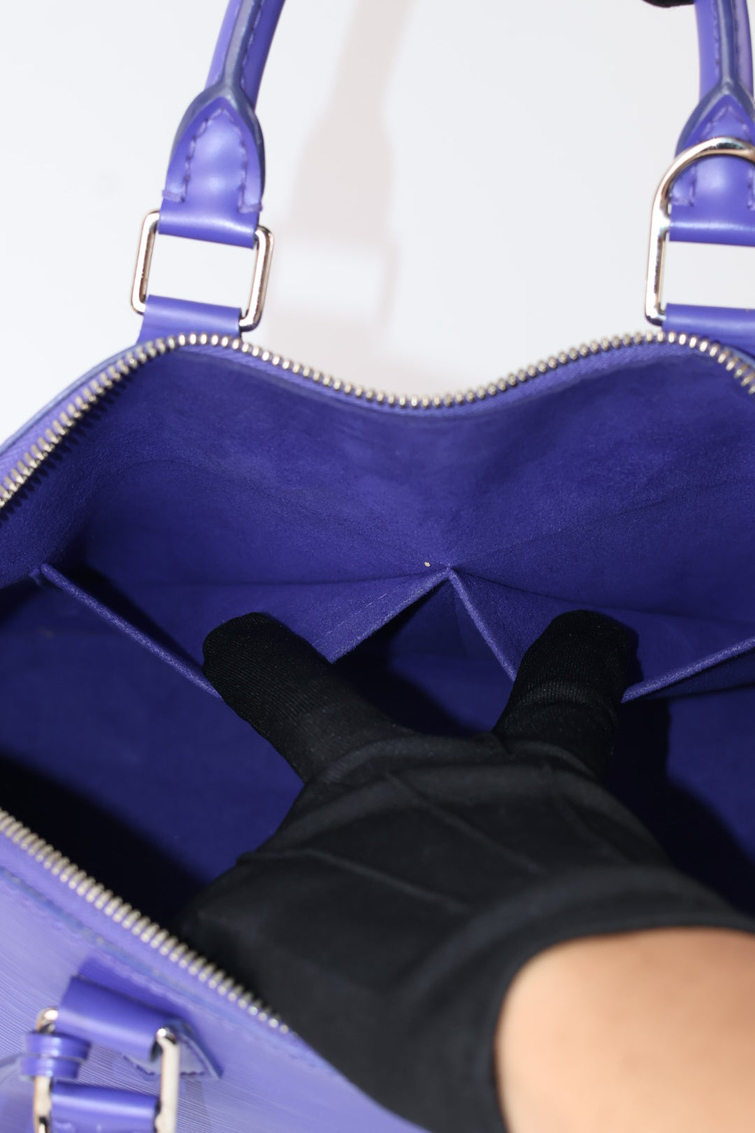 Louis Vuitton Alma Pm Epi