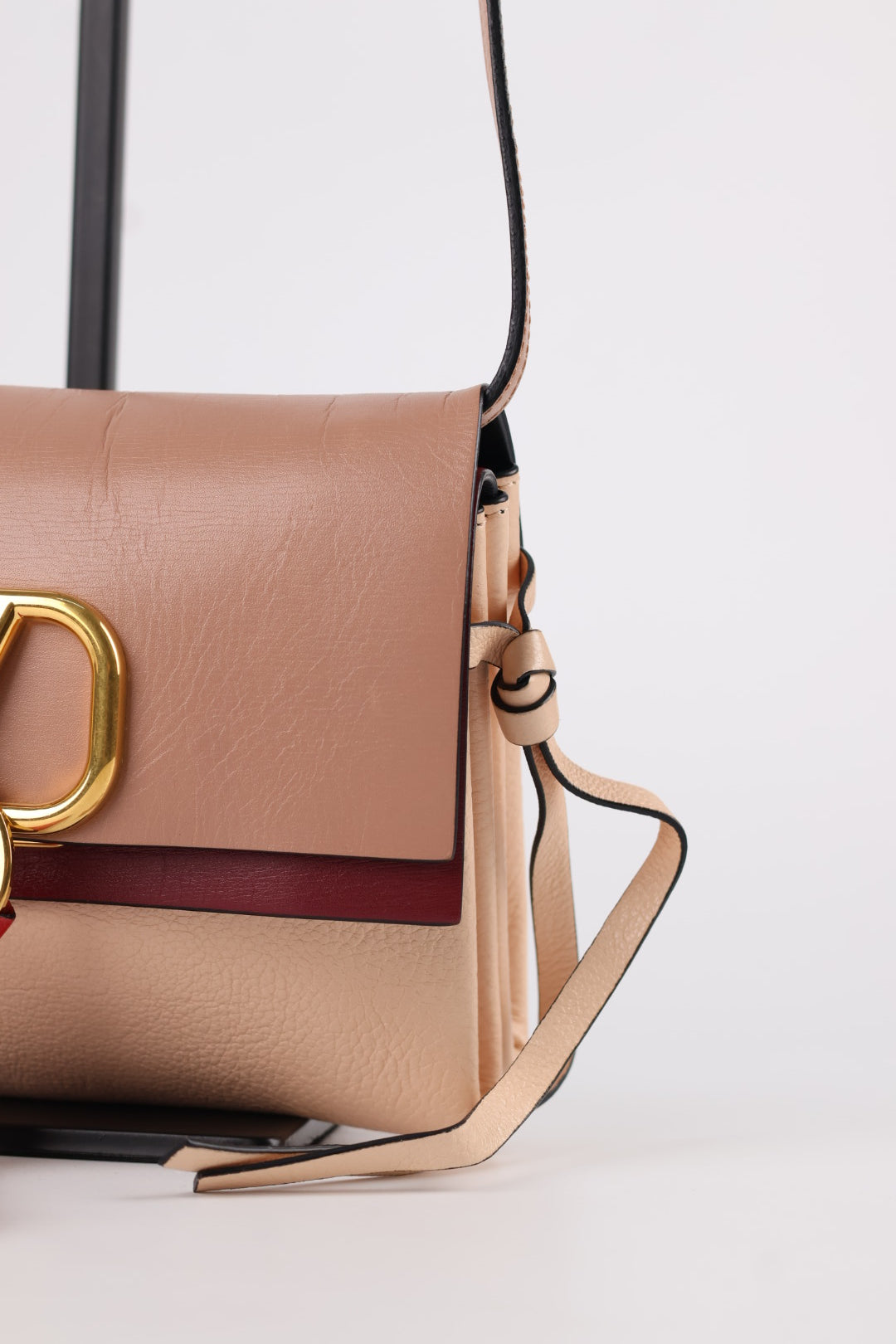 Valentino Vring Mini in Pelle