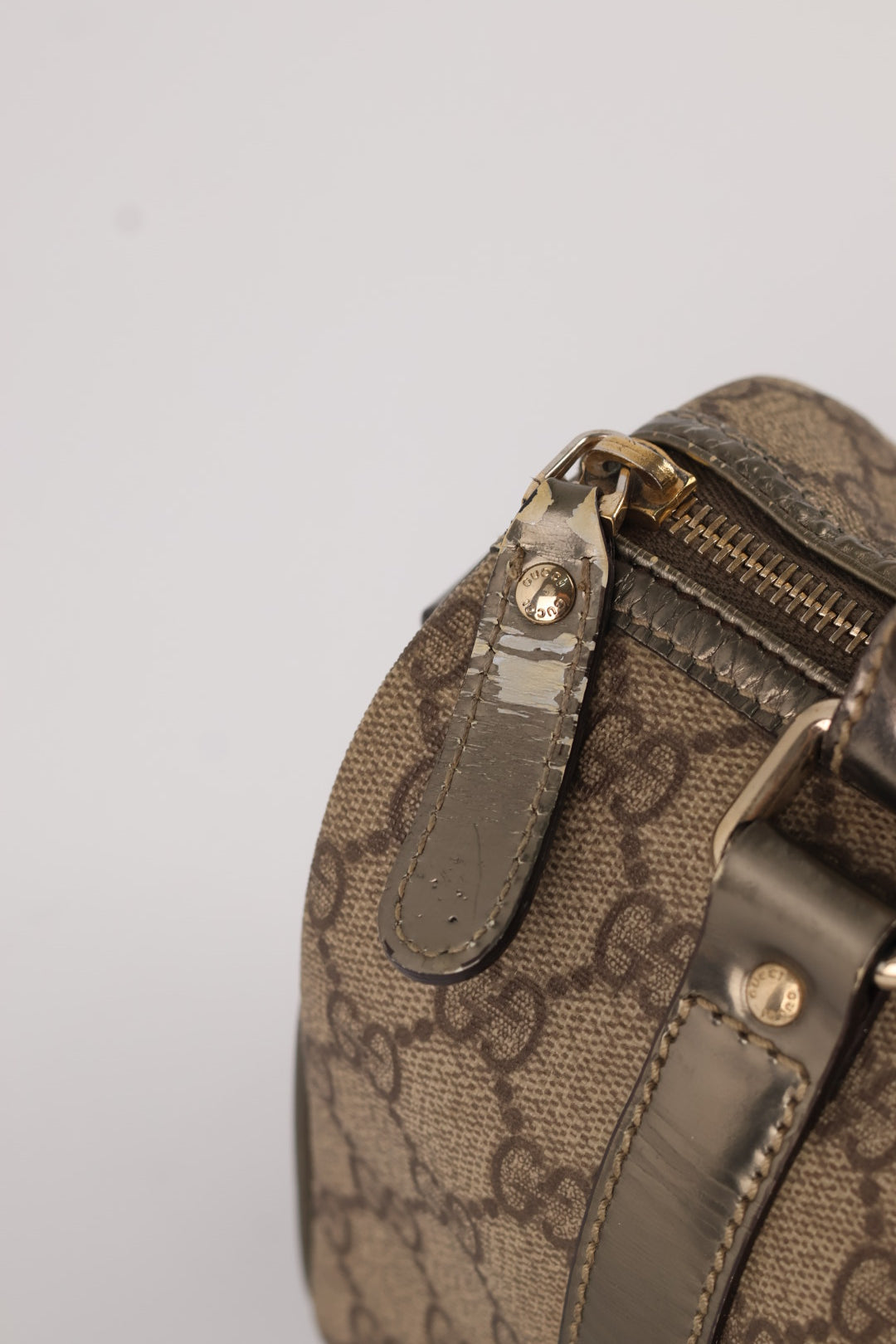 Gucci Boston GG Supreme Small