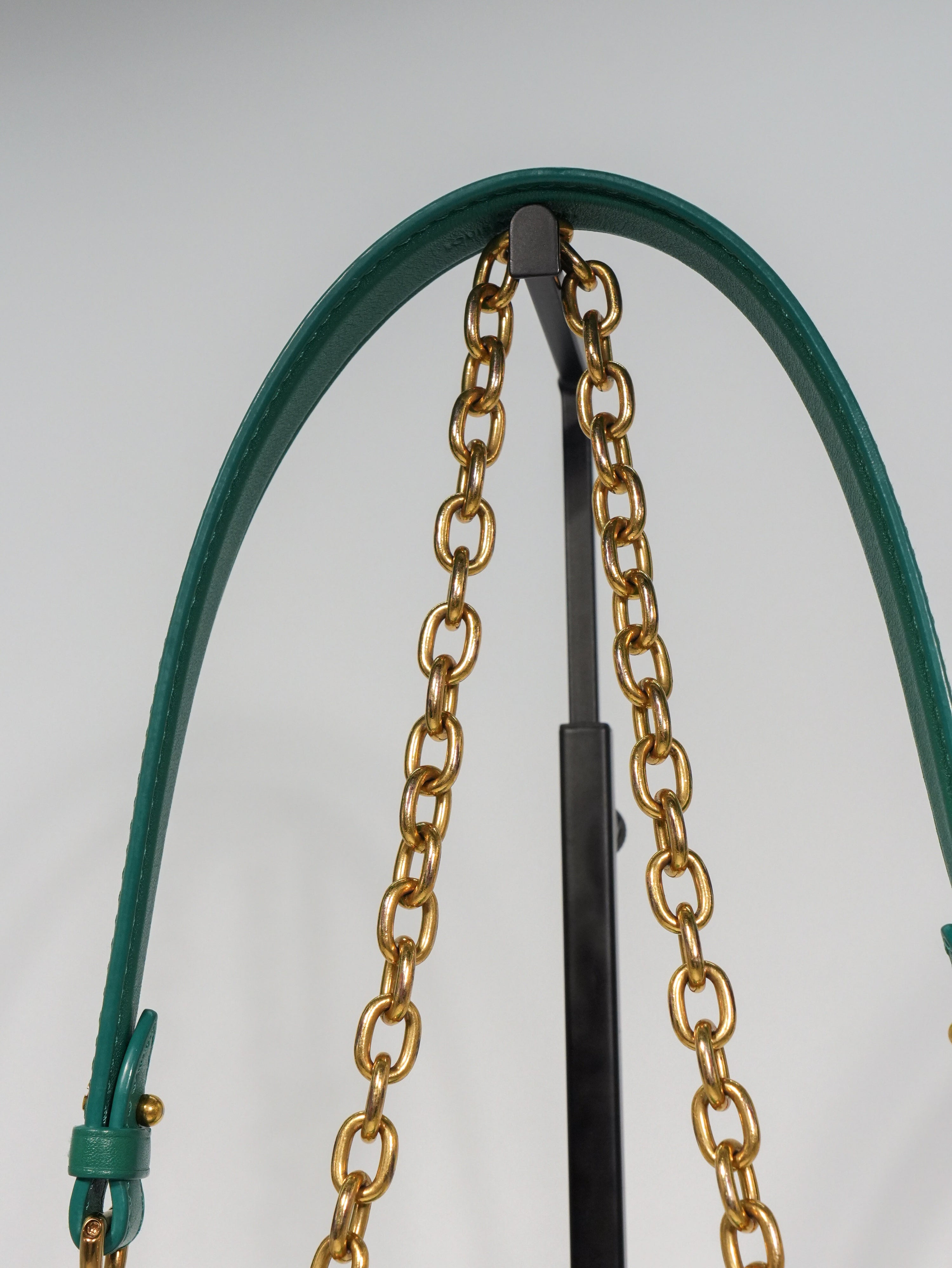 Louis Vuitton New Wave in Pelle