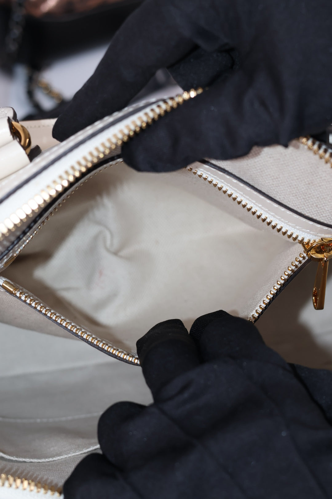 Gucci Horsebit Tote Handle