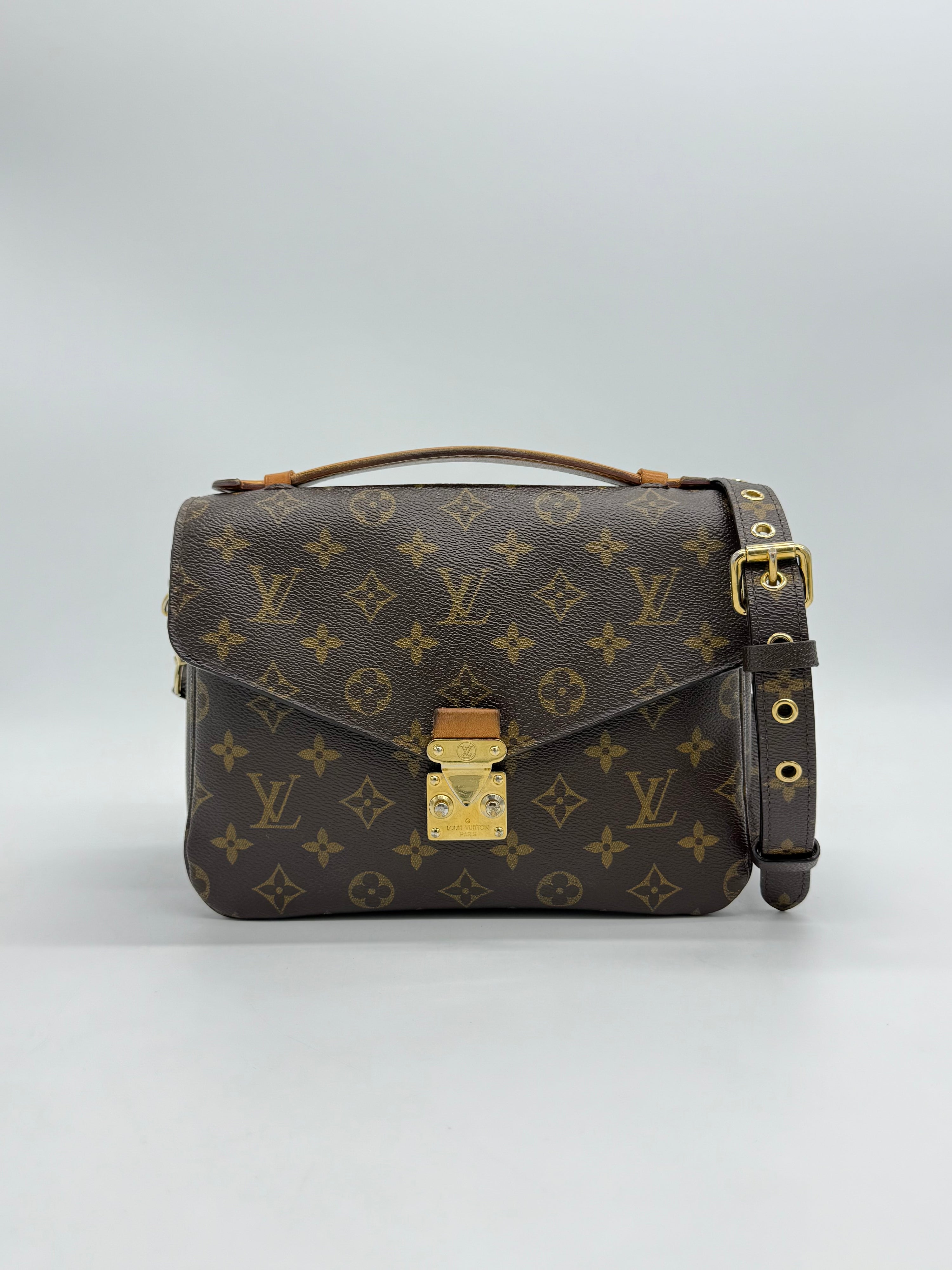 Louis Vuitton Métis Monogram