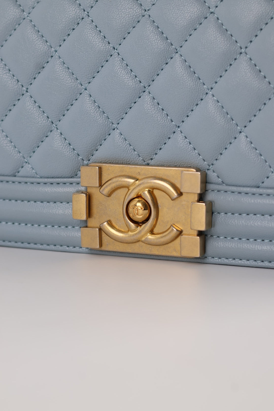 Chanel Boy Piccola Matelassé