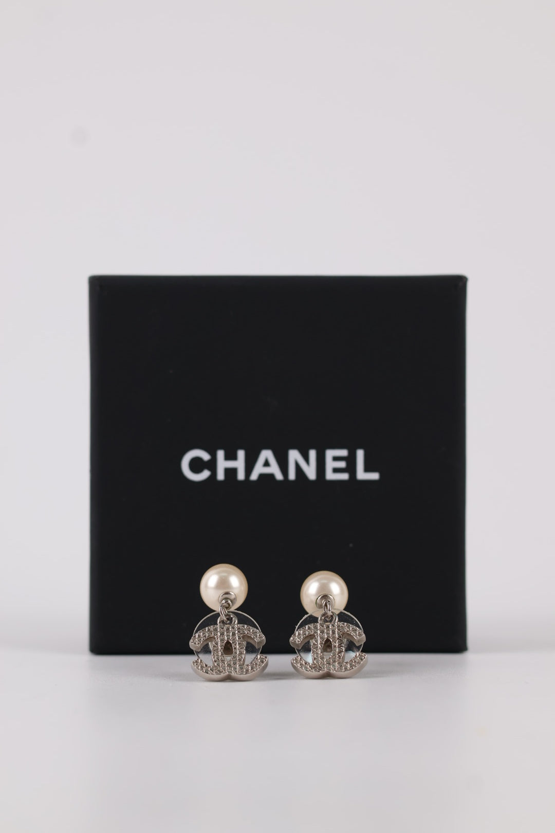 Chanel Orecchini Pearly