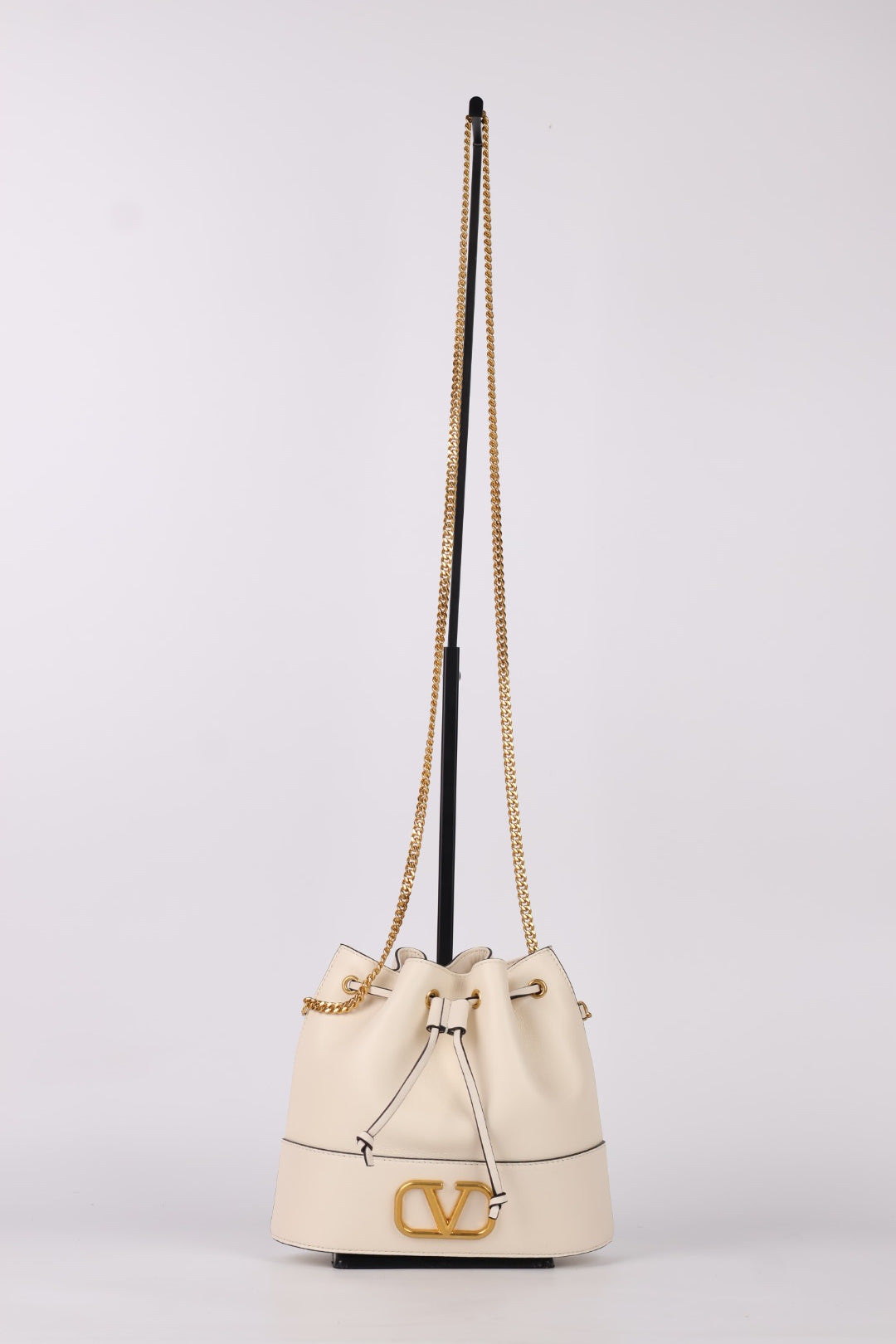 Valentino Mini Bucket V Logo