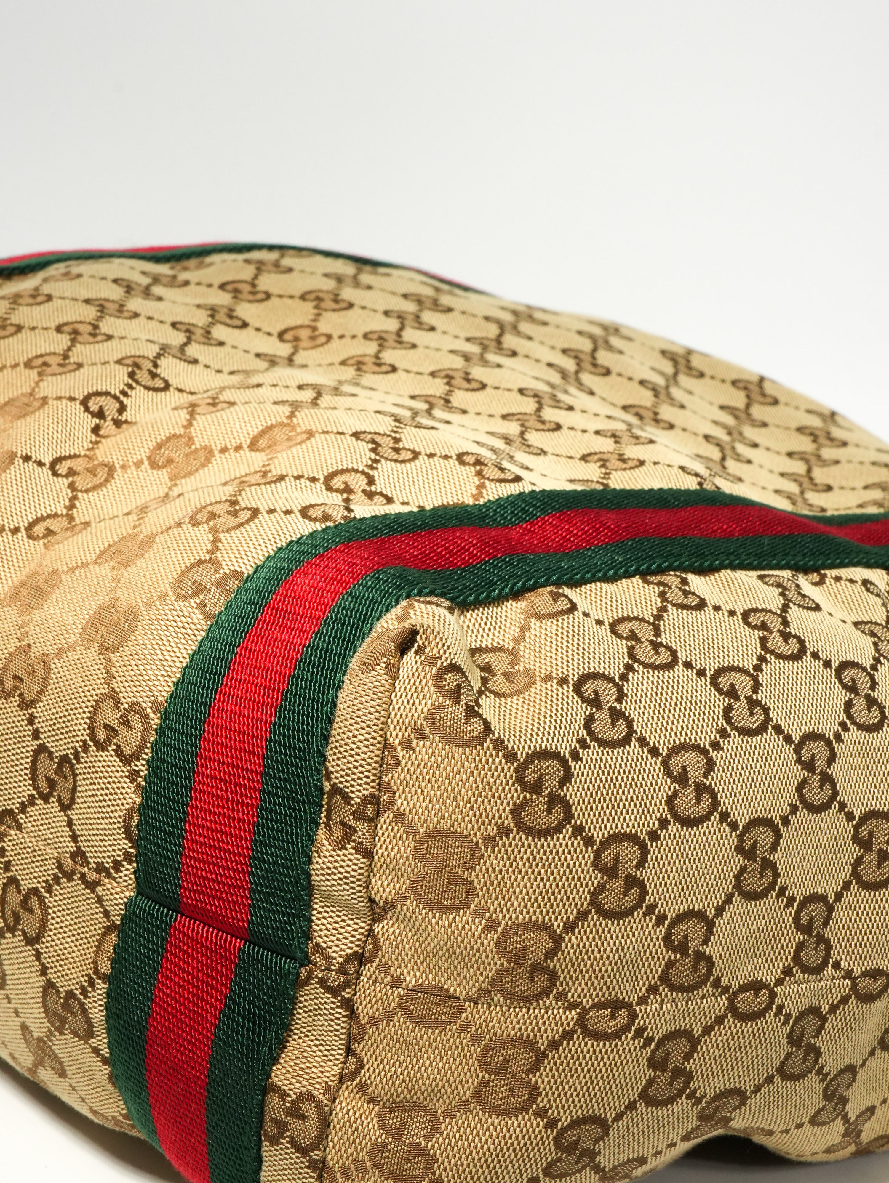 Gucci Tote GG Wave