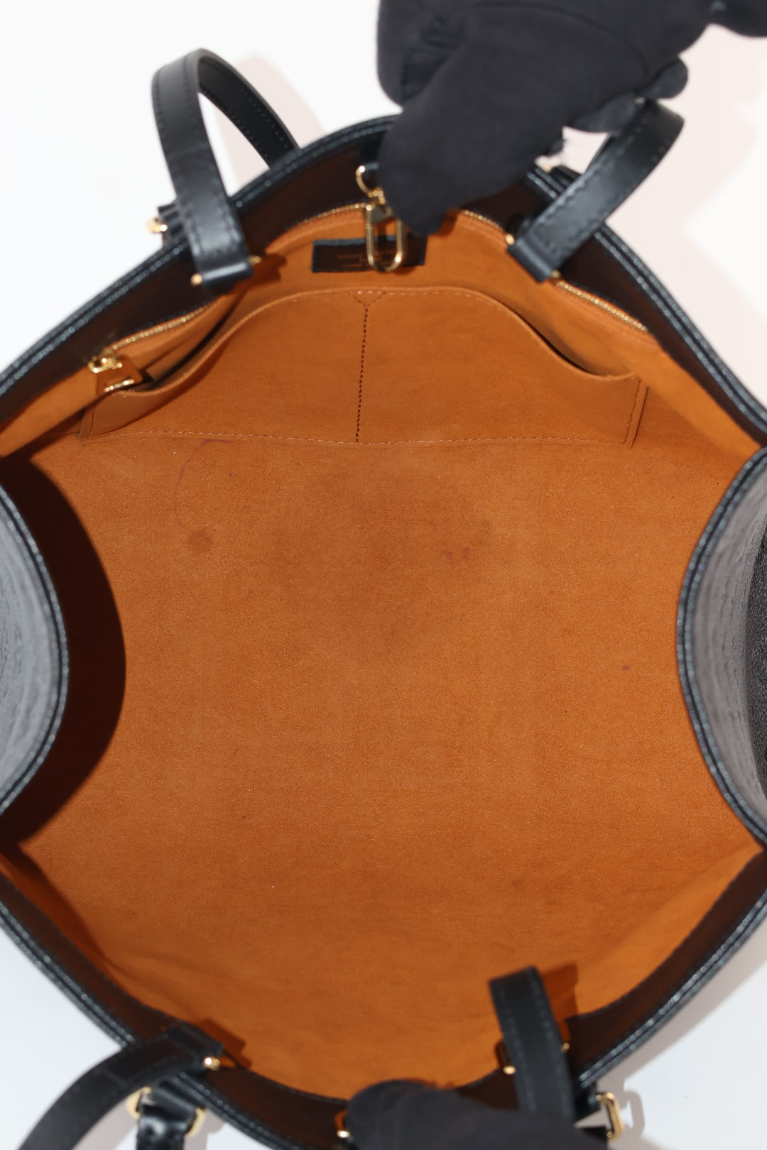 Louis Vuitton OnTheGo MM