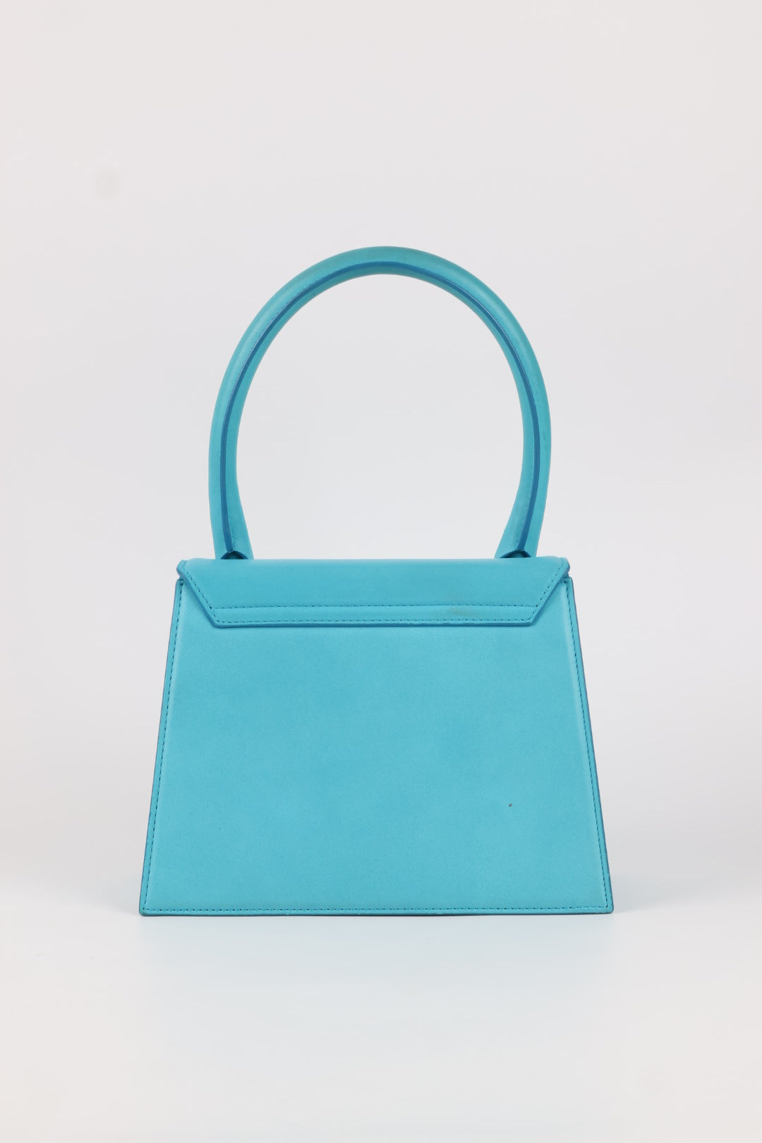Jacquemus Le Grand Chiquito