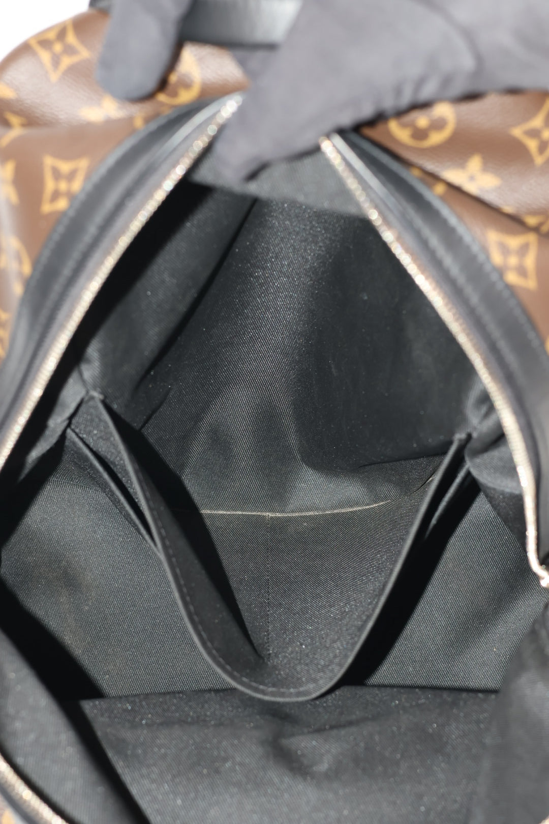Louis Vuitton Zaino Discovery PM Monogram