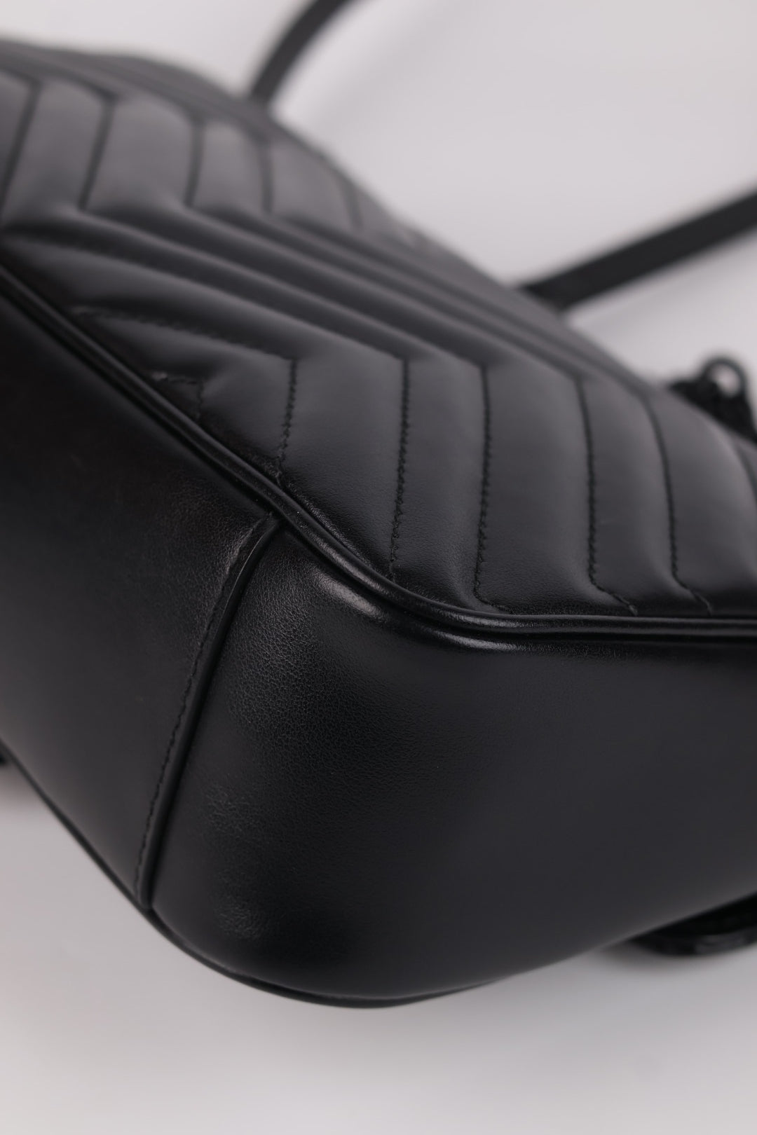 Gucci Marmont Media Total Black