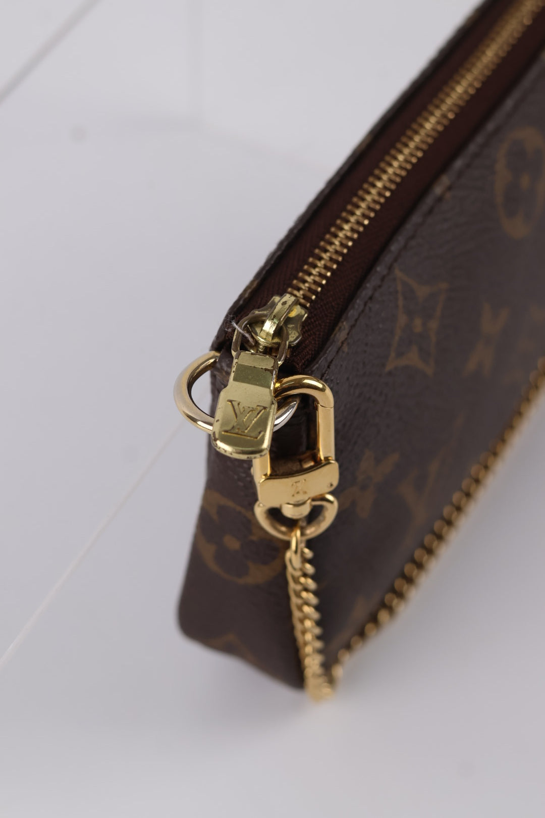 Louis Vuitton Mini Accessoires Monogram