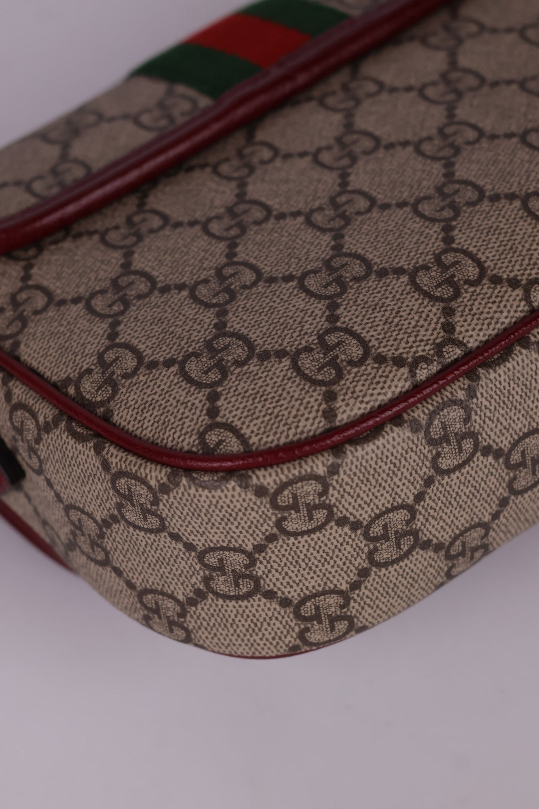 Gucci Ophidia Handle GG Supreme