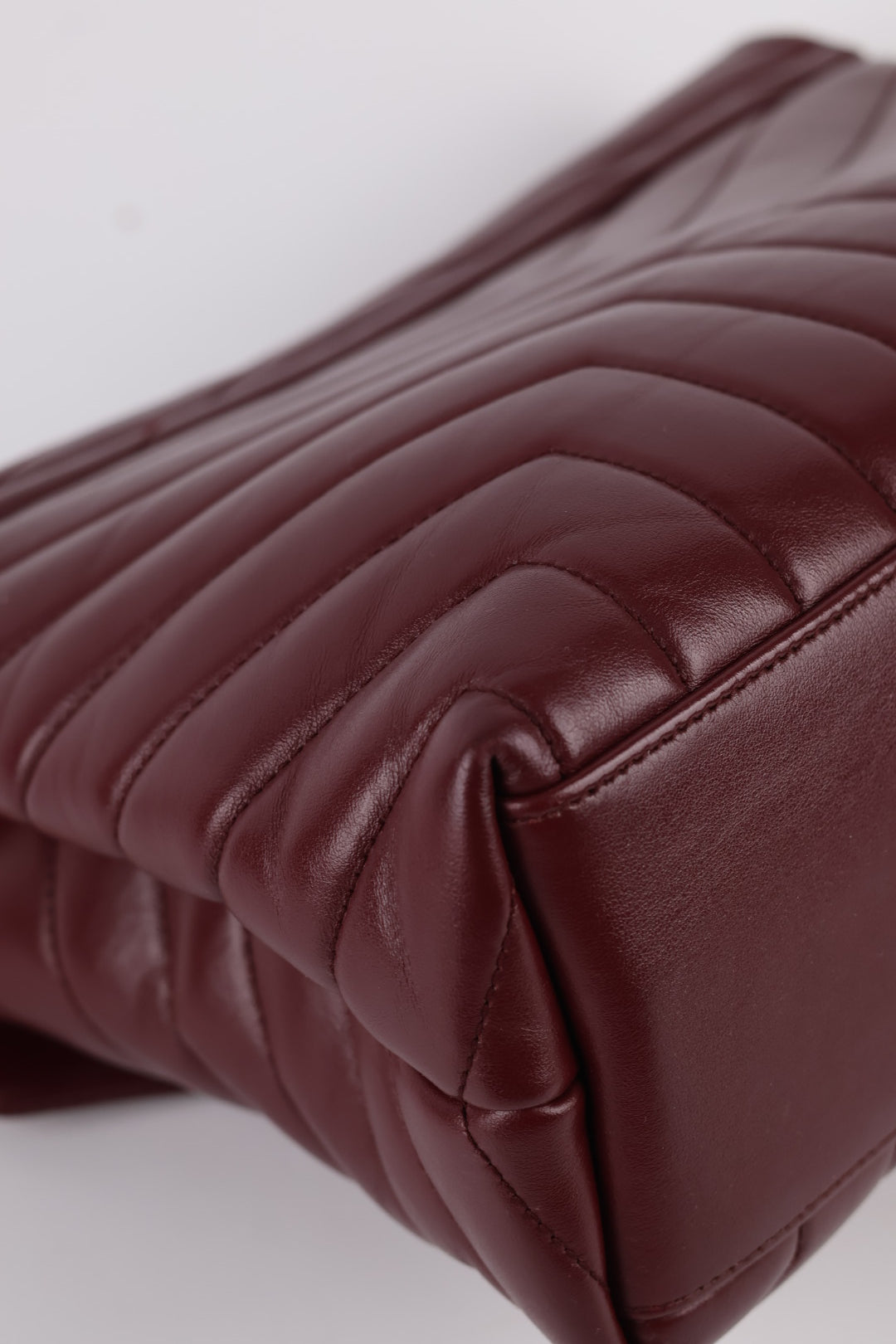 Saint Laurent LouLou Medium