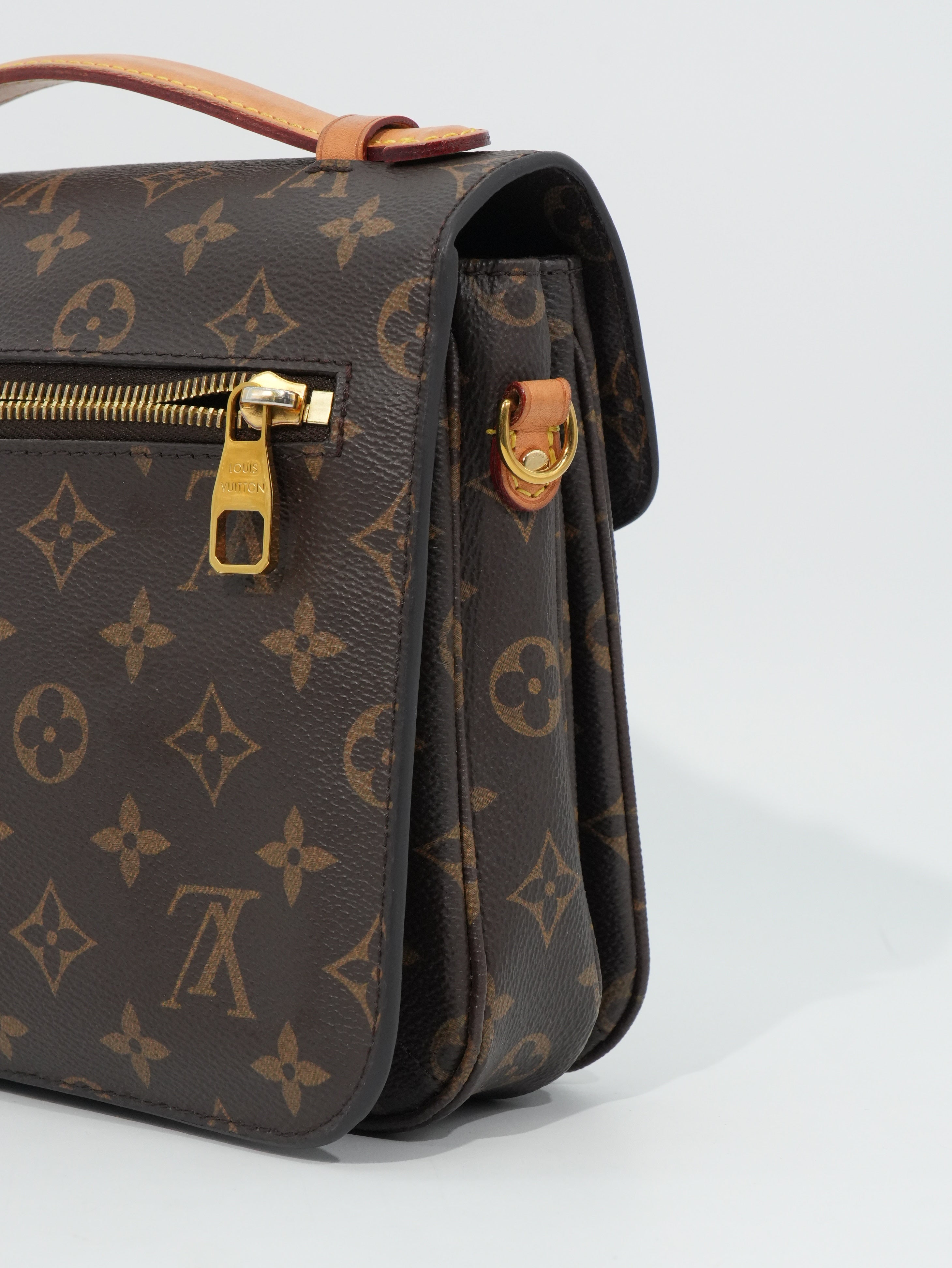 Louis Vuitton Métis Monogram