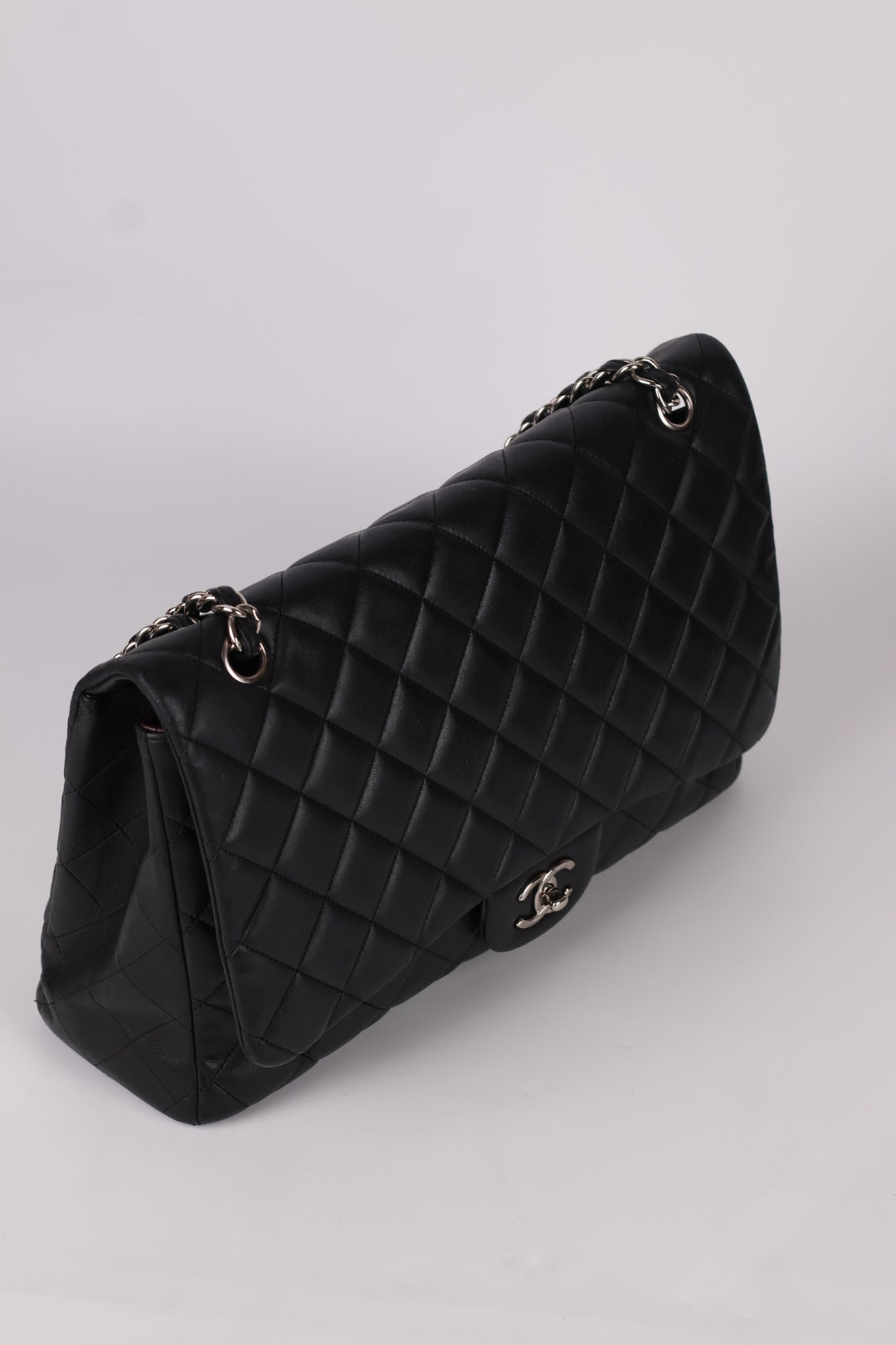 Chanel Maxi Jumbo Matelassé