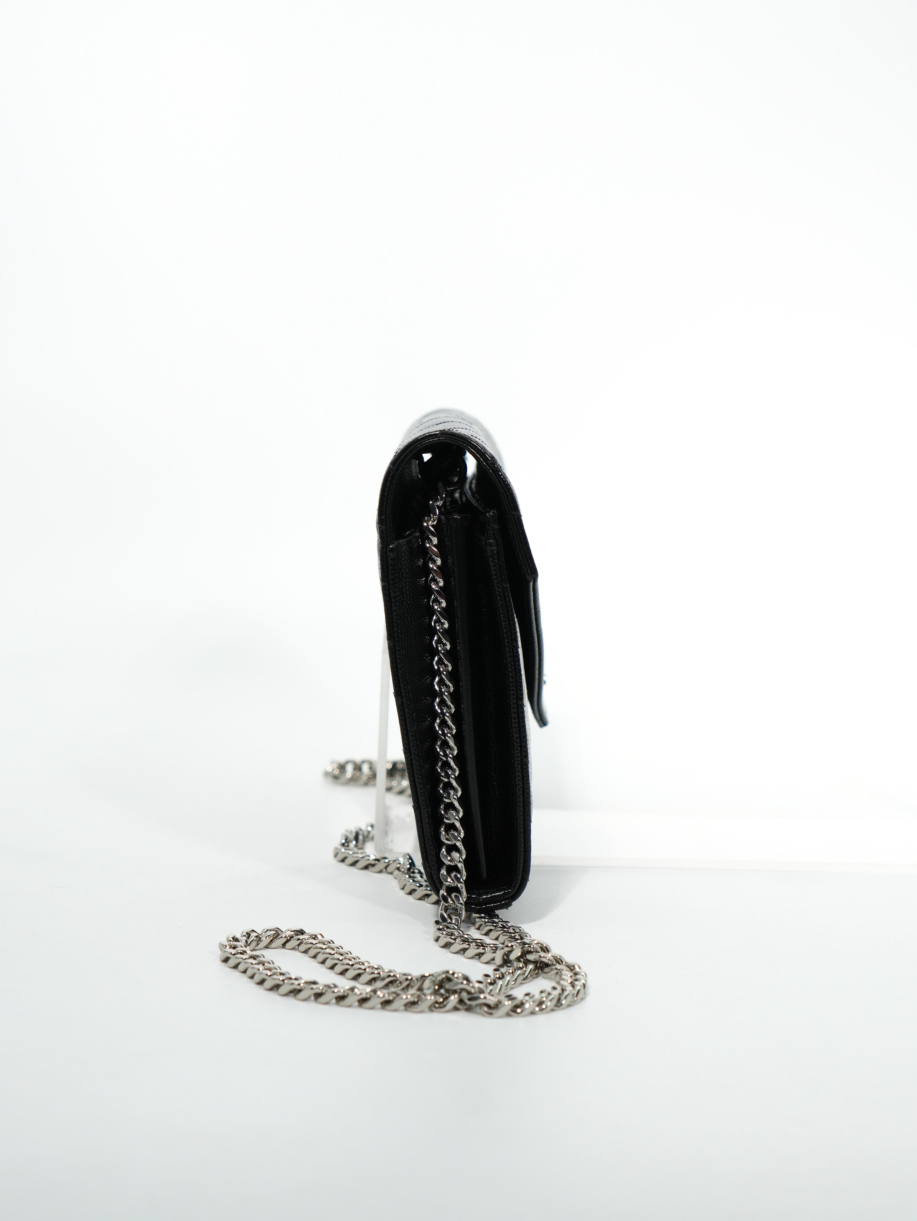 Saint Laurent Cassandre Grain de Poudre