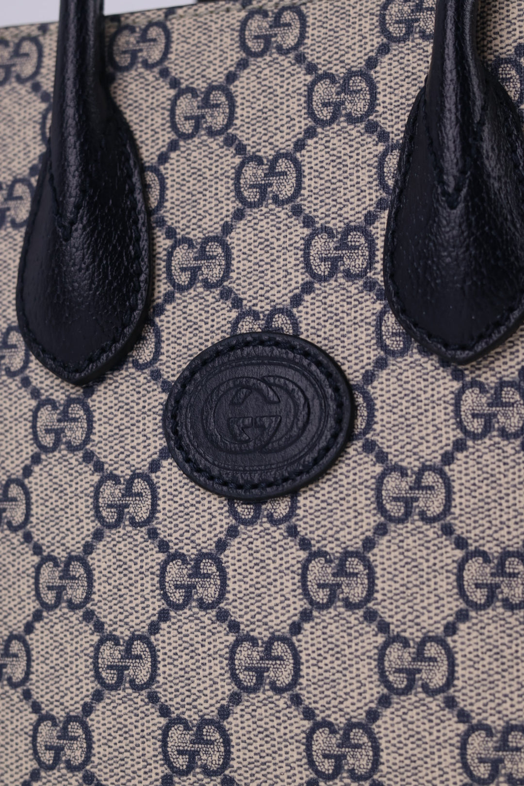 Gucci Mini Tote GG Supreme