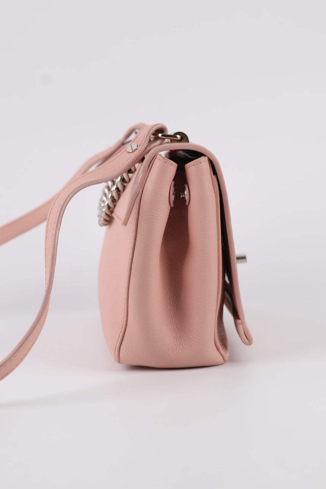 Louis Vuitton Lockme BB