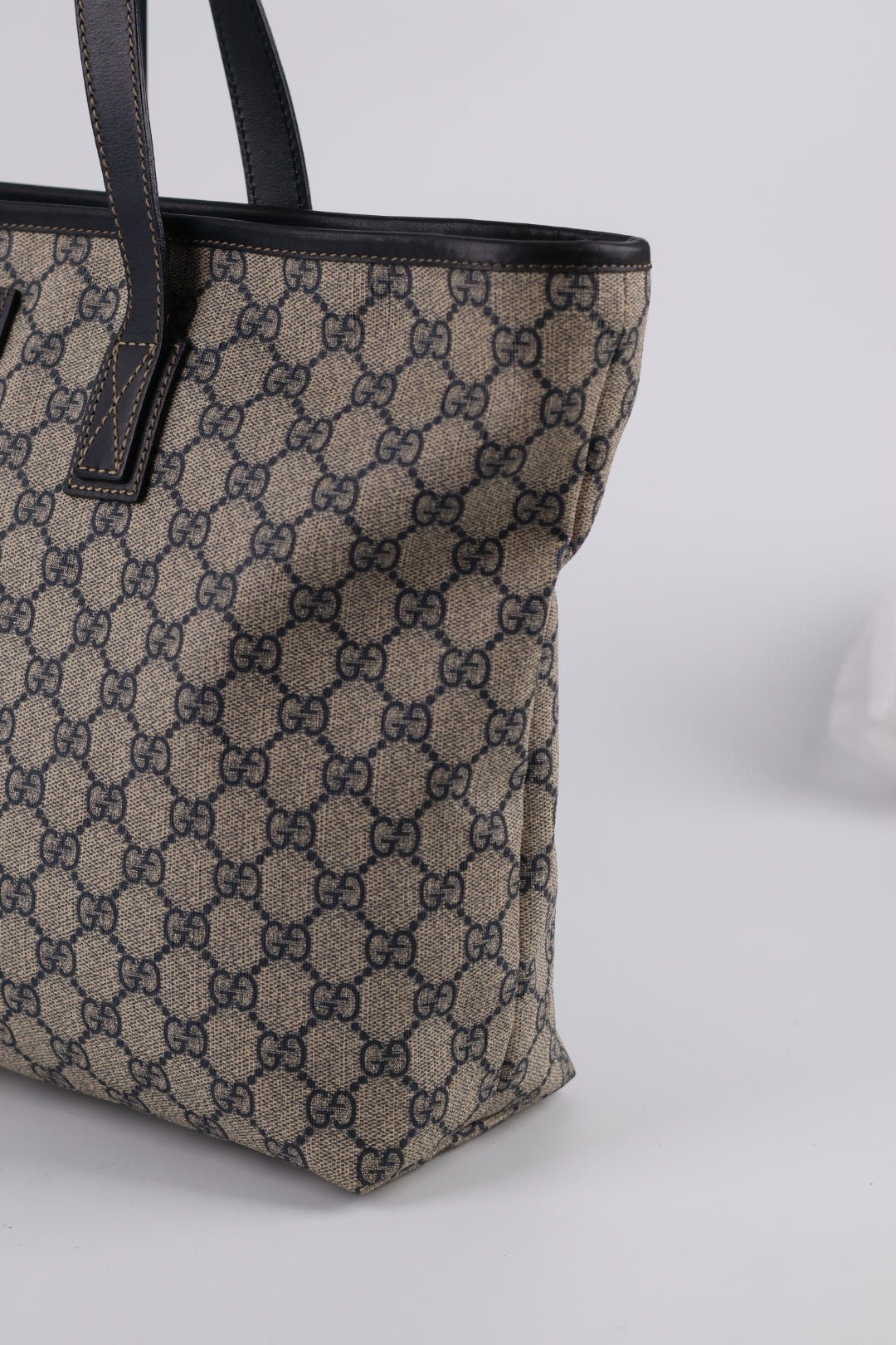 Gucci Tote GG Supreme