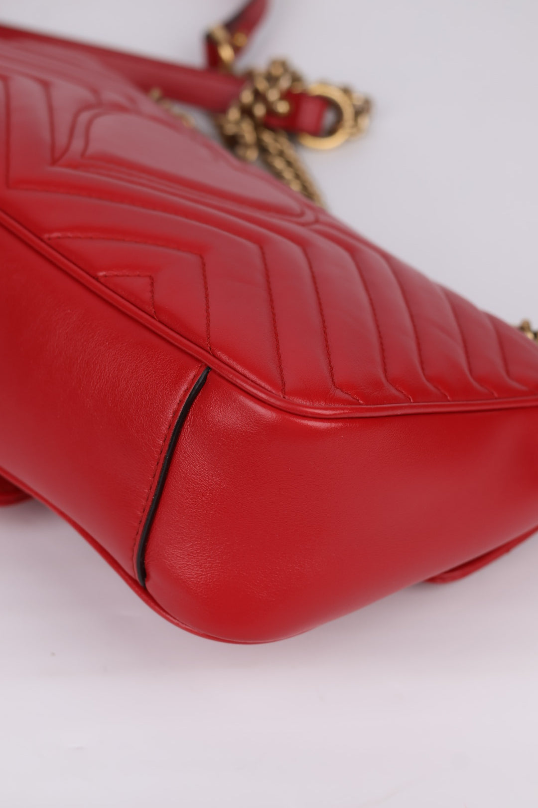Gucci GG Marmont Media in Pelle Matelassé