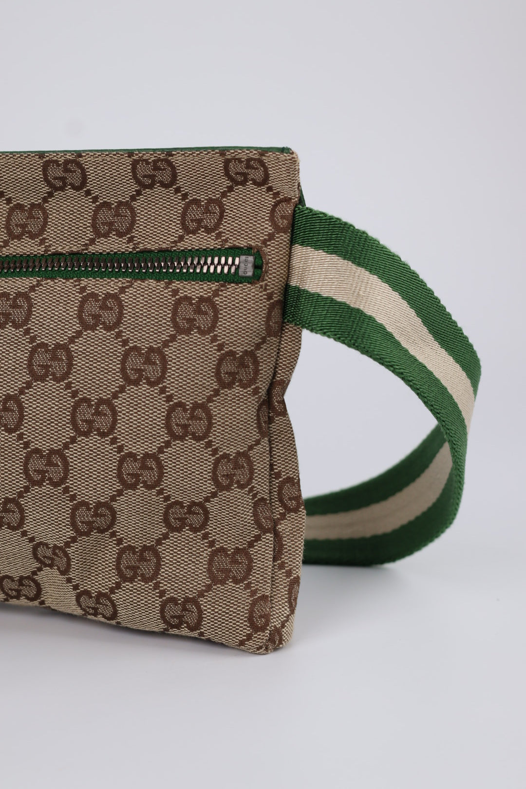 Gucci Marsupio GG Wave