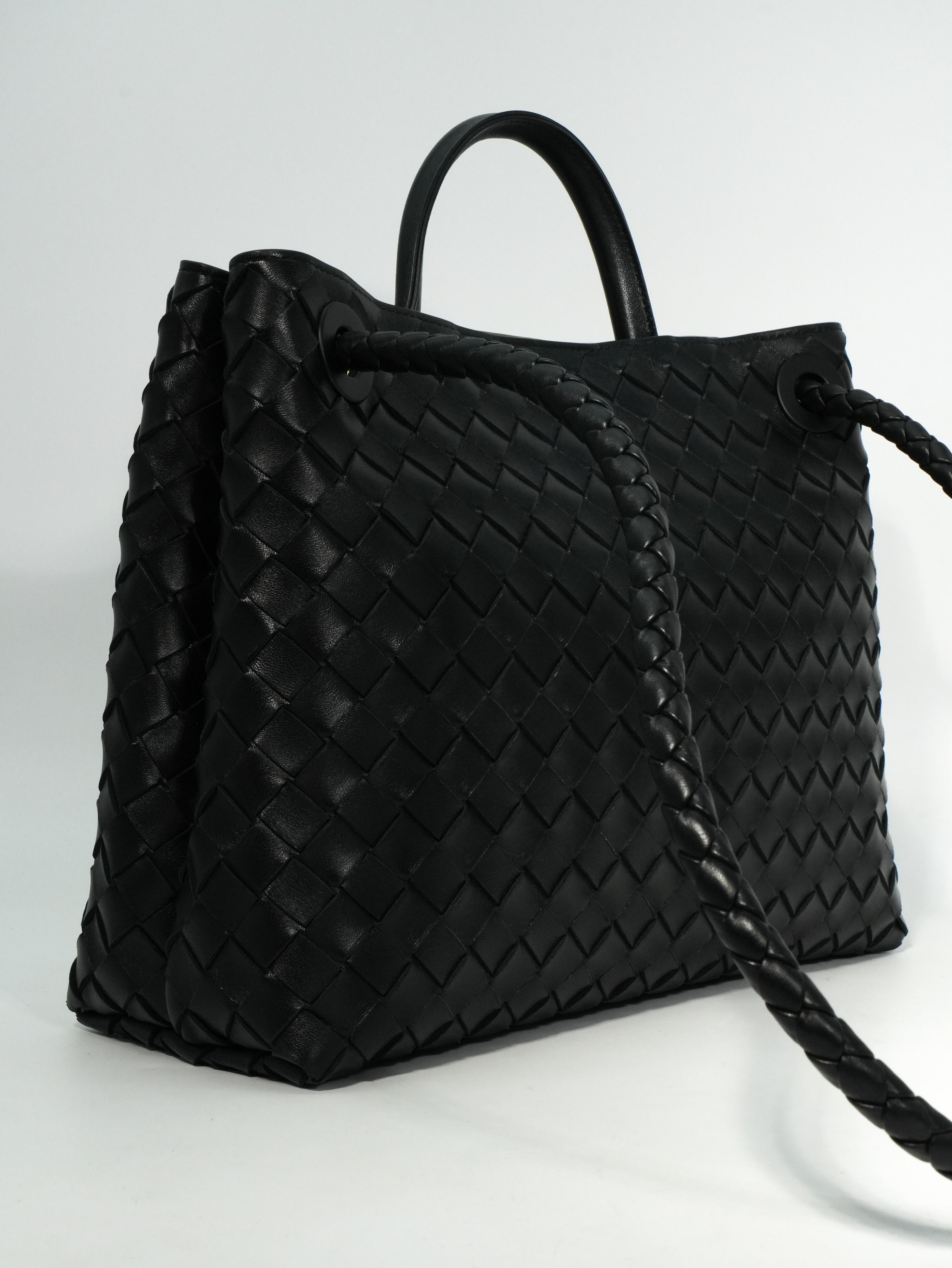 Bottega Veneta Andiamo Media