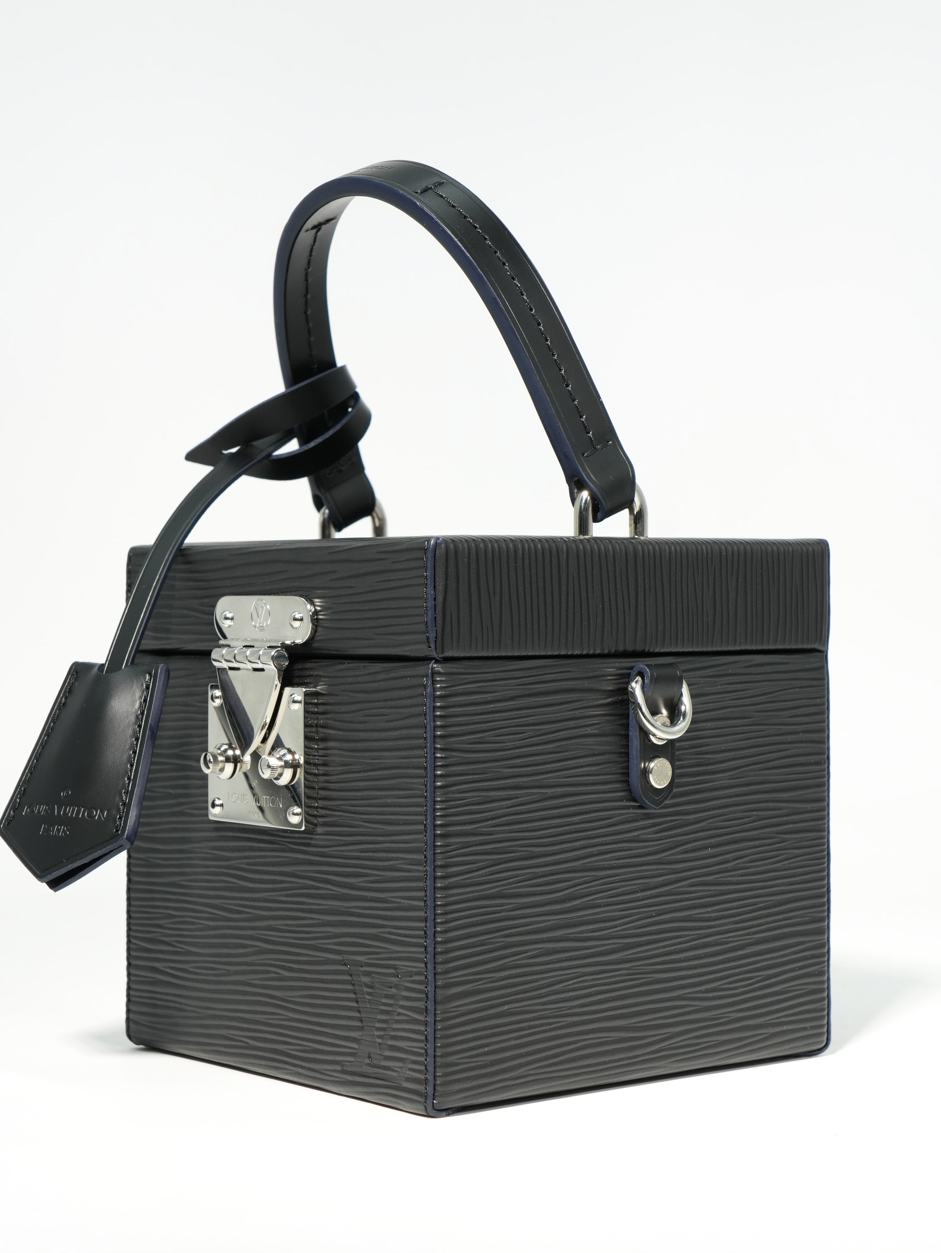 Louis Vuitton Bleecker Epi