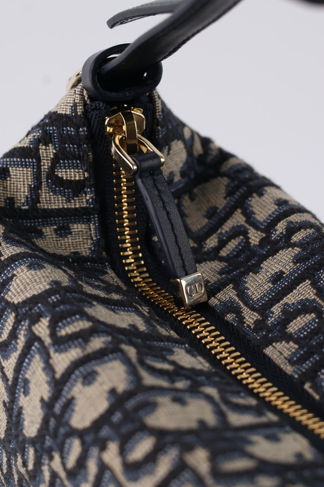 Dior Nomad Media Jacquard Oblique