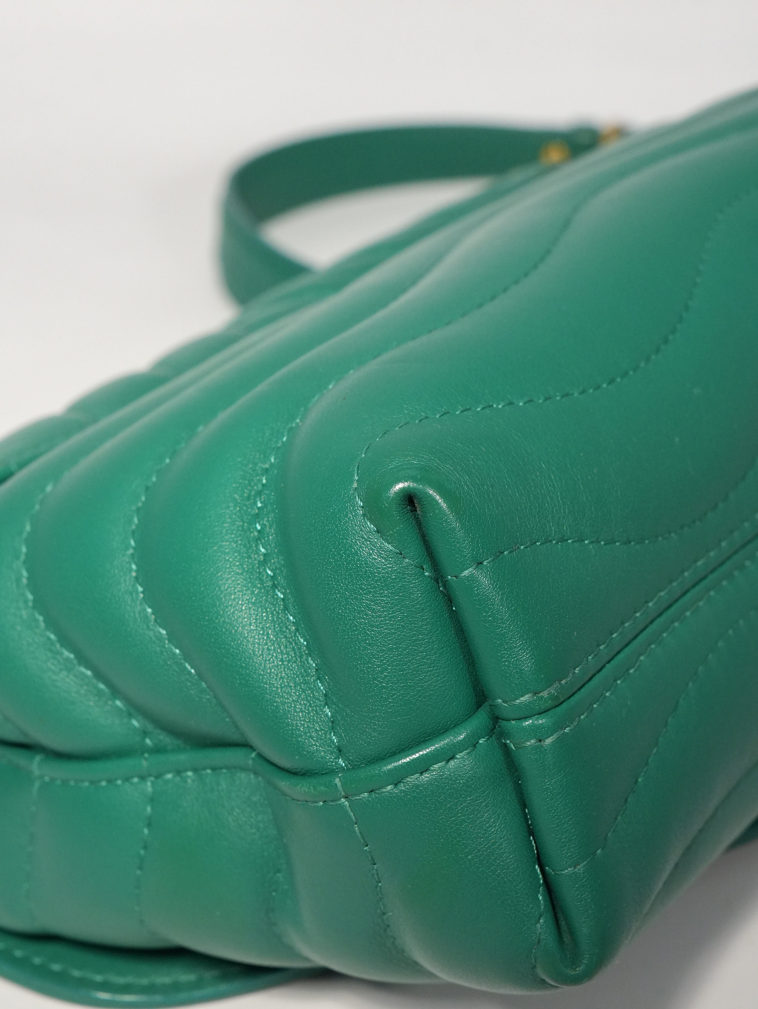 Louis Vuitton New Wave in Pelle