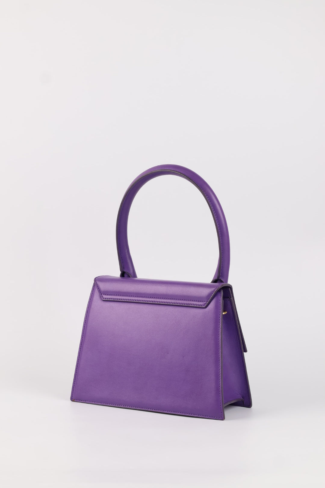 Jacquemus Le Grand Chiquito