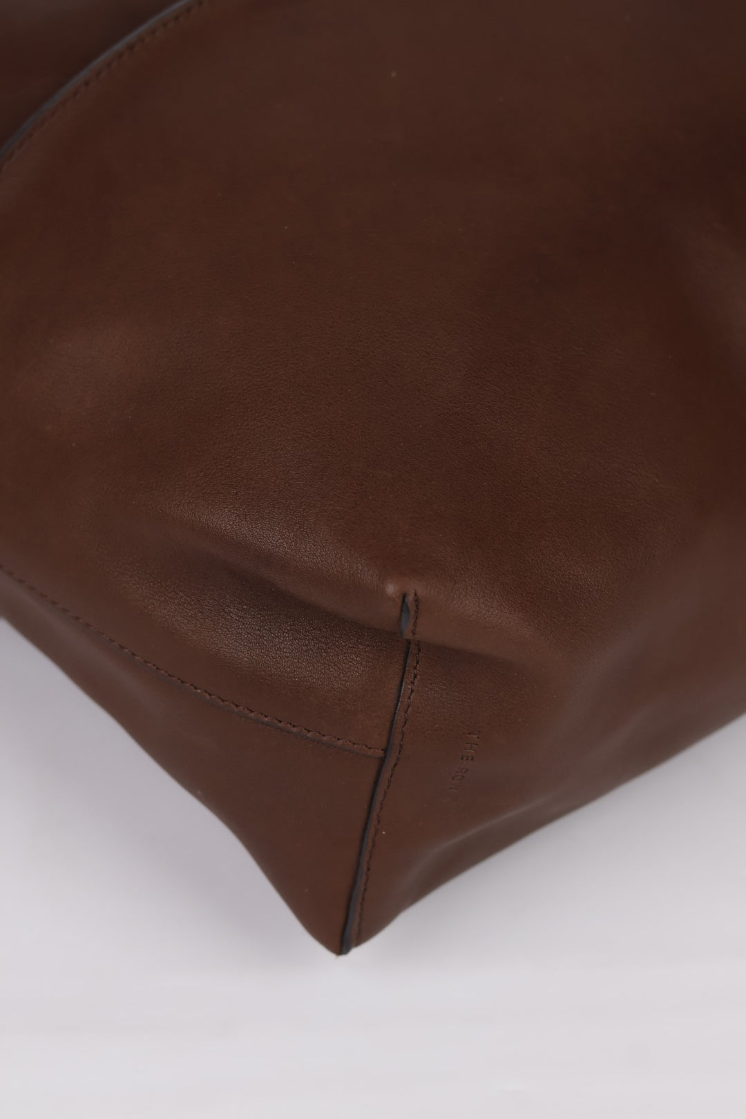 The Row Bindle Stitch in Pelle