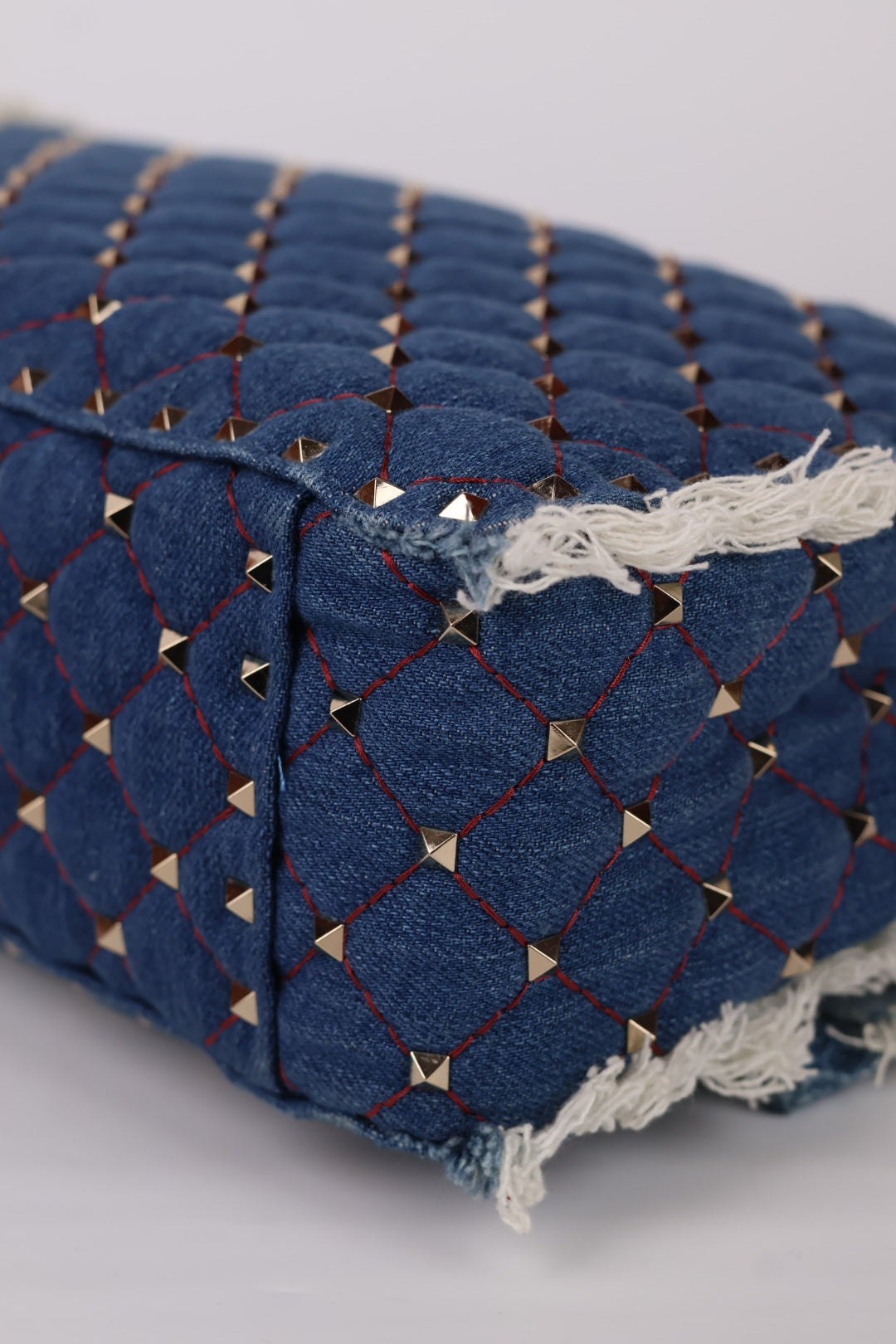 Valentino Rockstud Spike Denim Media