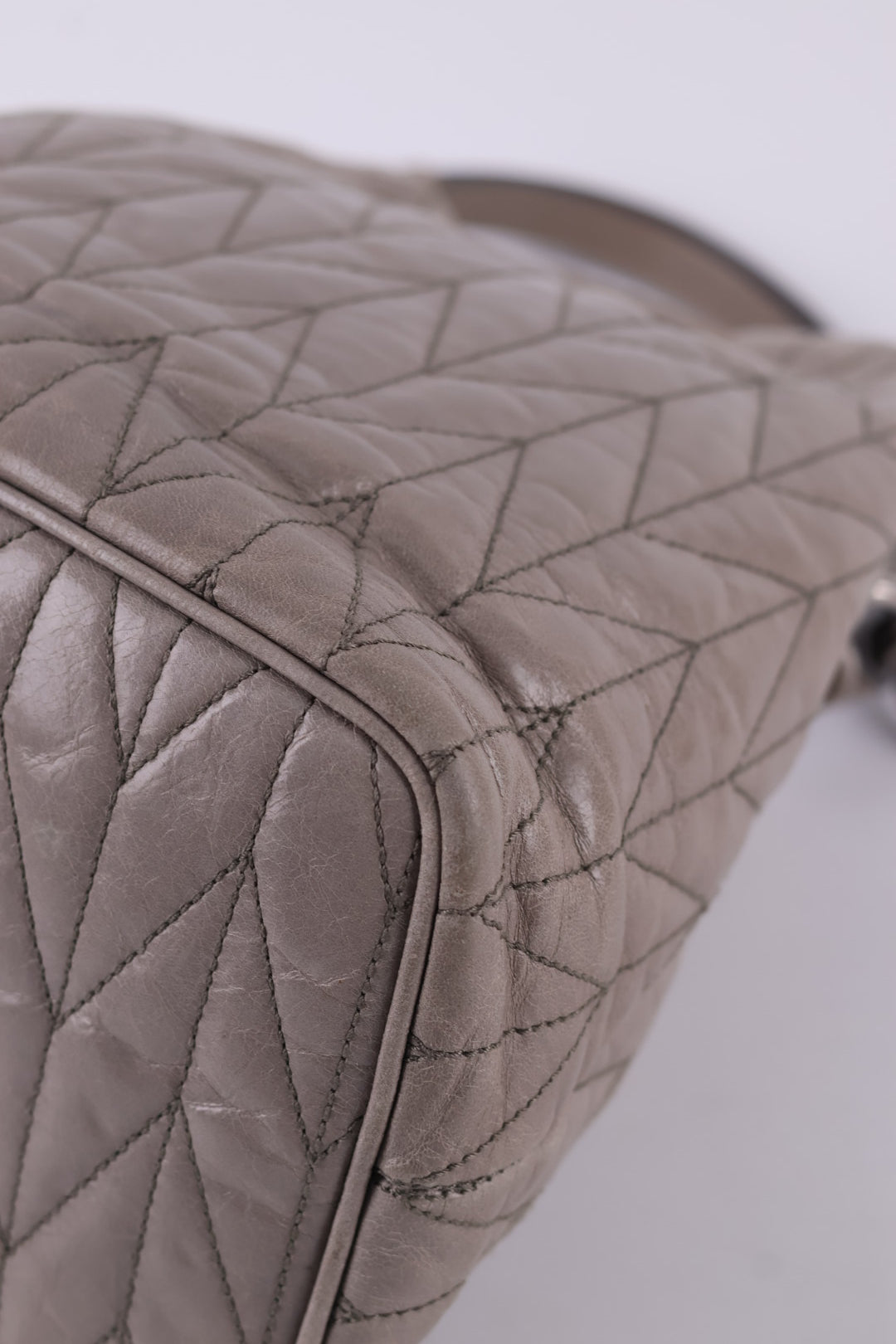 Miu Miu Bucket in Pelle
