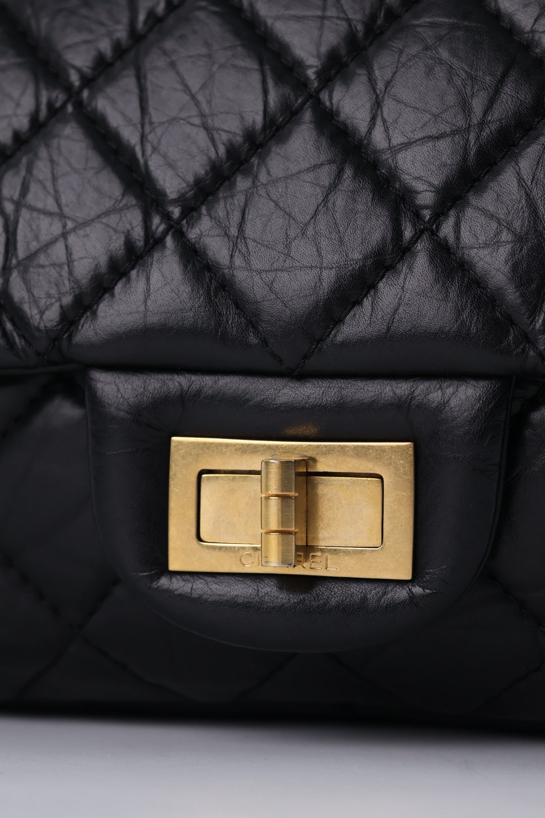 Chanel Reissue 2.55 in Pelle