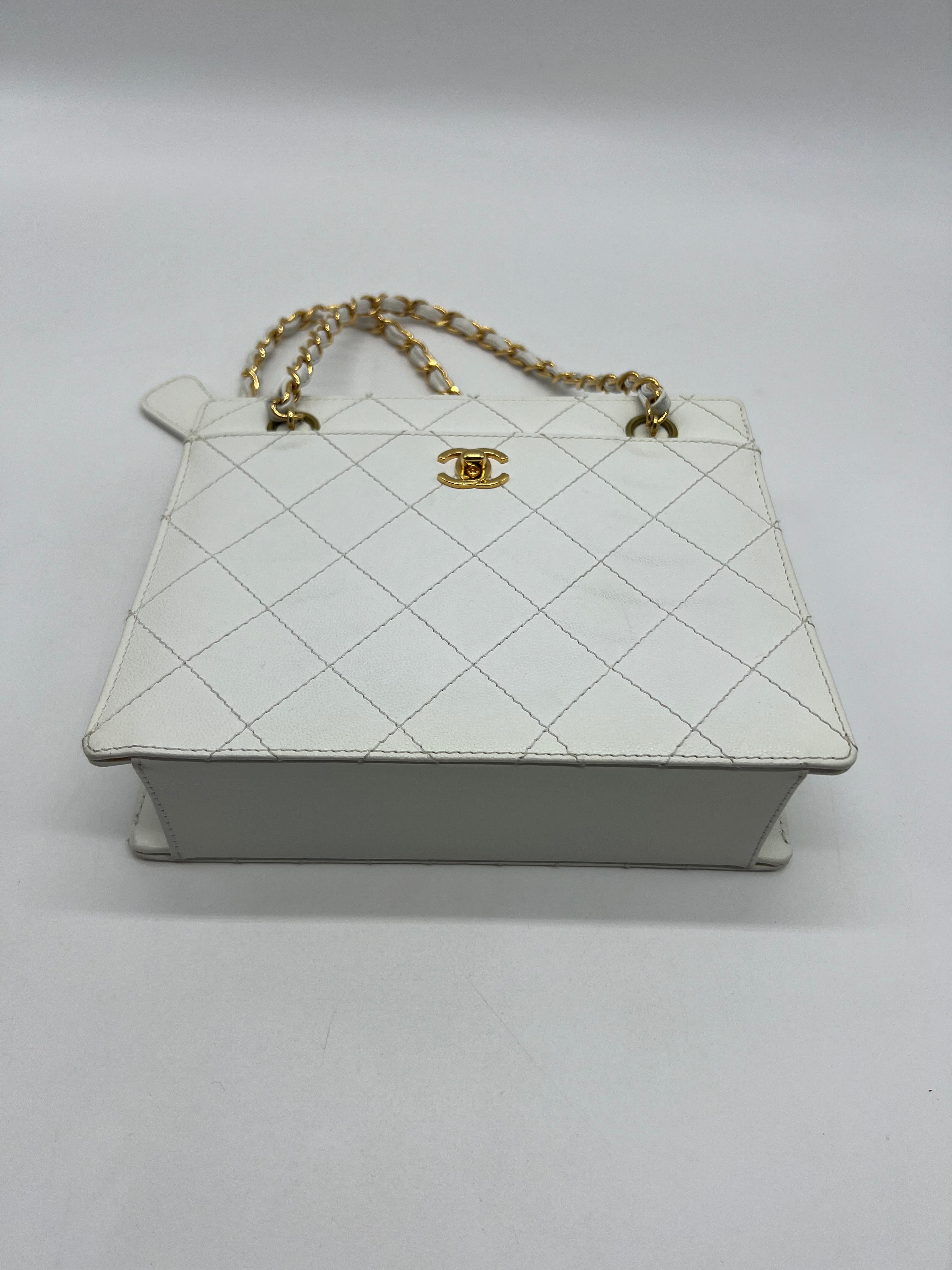 Chanel Tote Bag Vintage Caviar