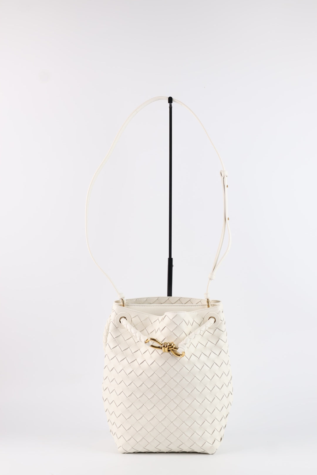 Bottega Veneta Andiamo Bucket