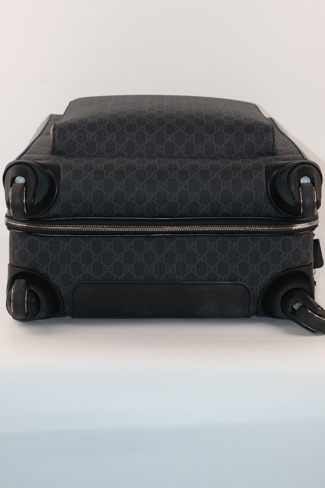 Gucci Trolley GG Supreme