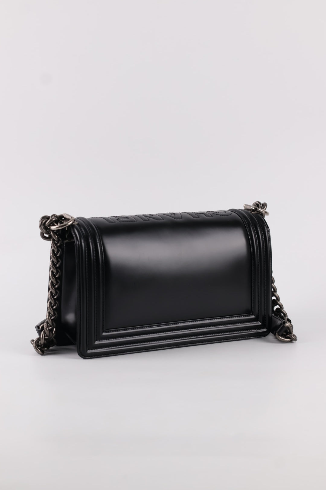 Chanel Boy Media in Pelle