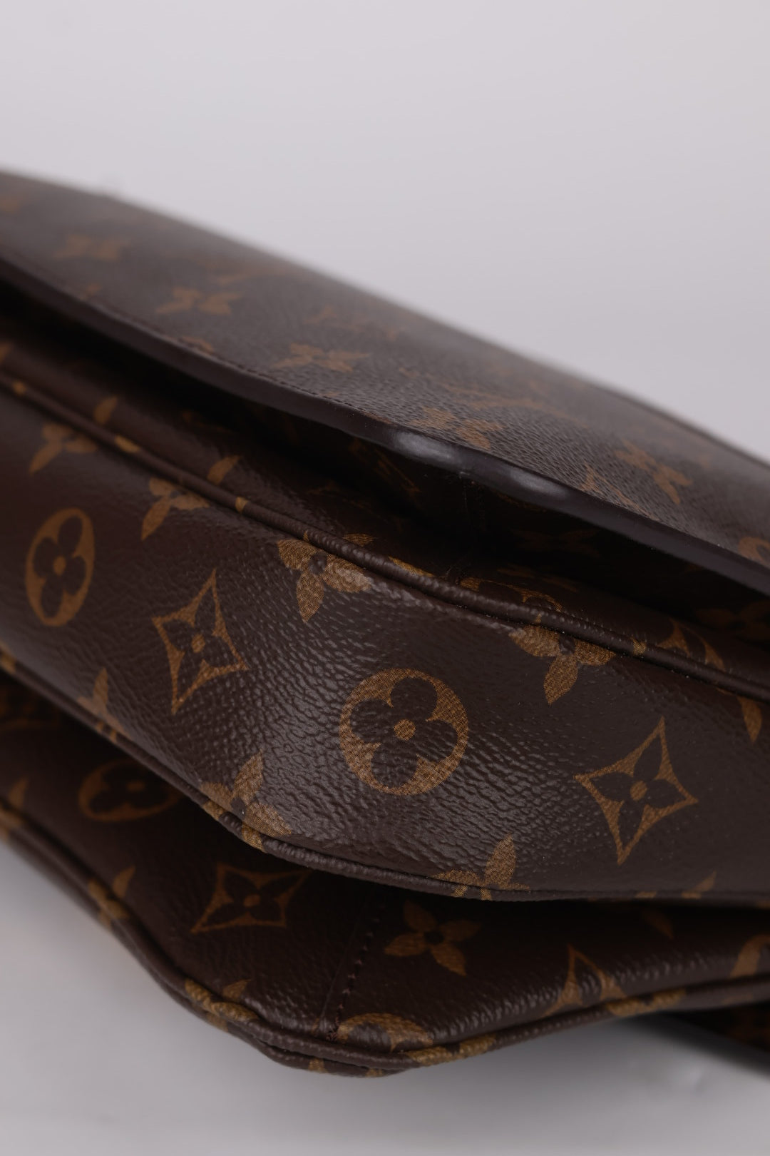 Louis Vuitton Métis Monogram